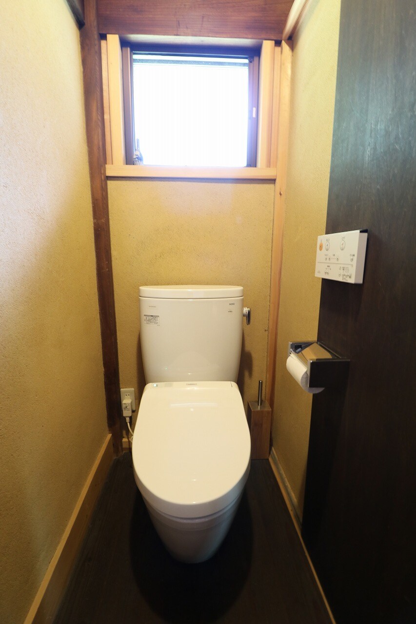 Toilet Gedung Utama Kazeui