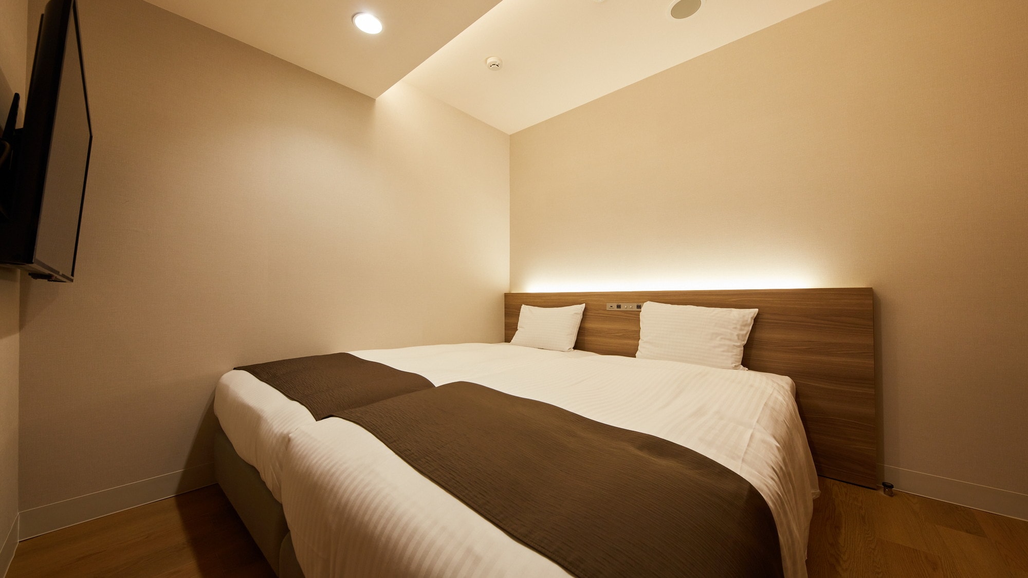 Executive Plus (33.6㎡, bed width 120cm, kitchen, washing machine included)