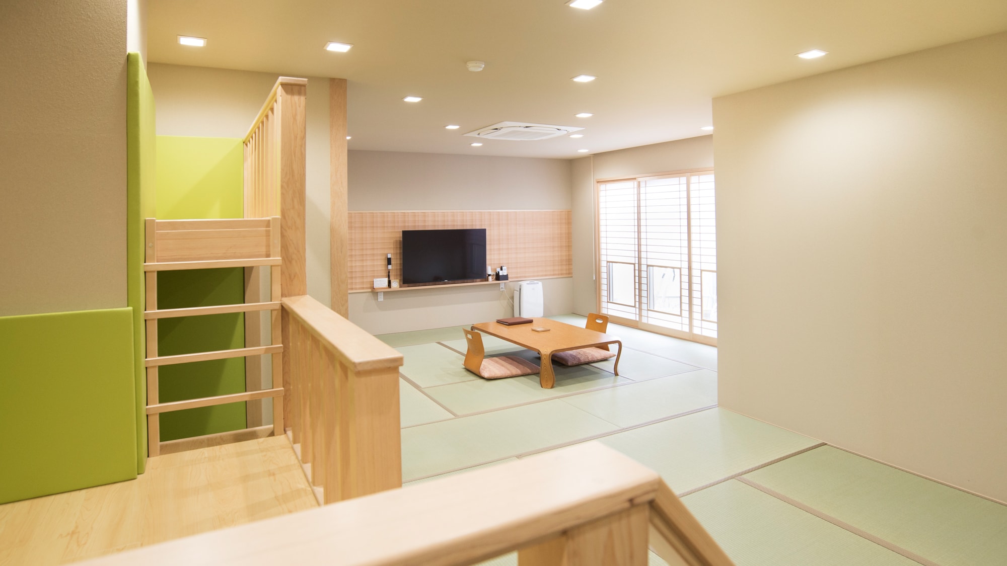 Opened in 2018 [Family suite room with private Kinsen open-air bath]