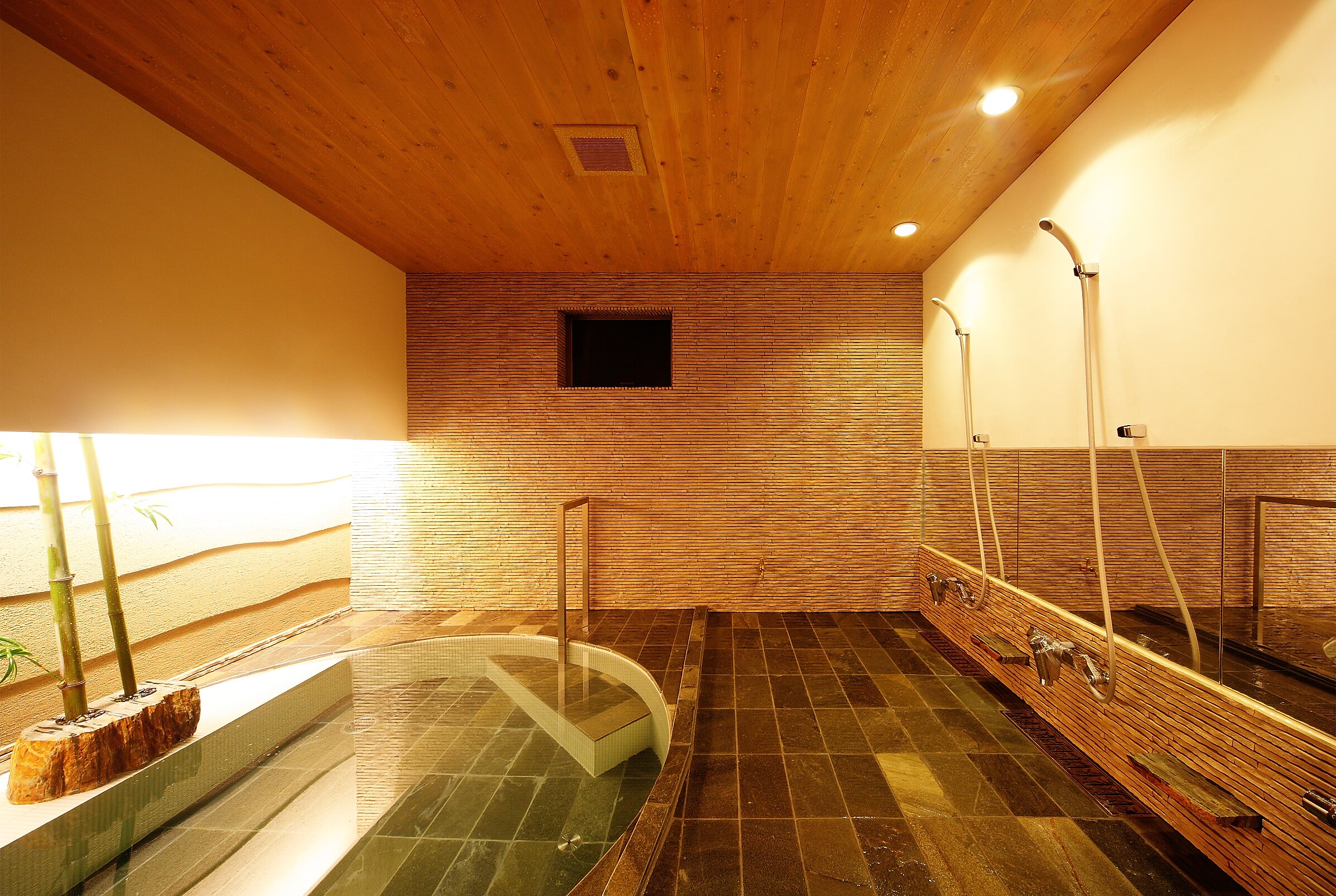 สวนน้ำพุร้อน [เกงเก็ตสึ]