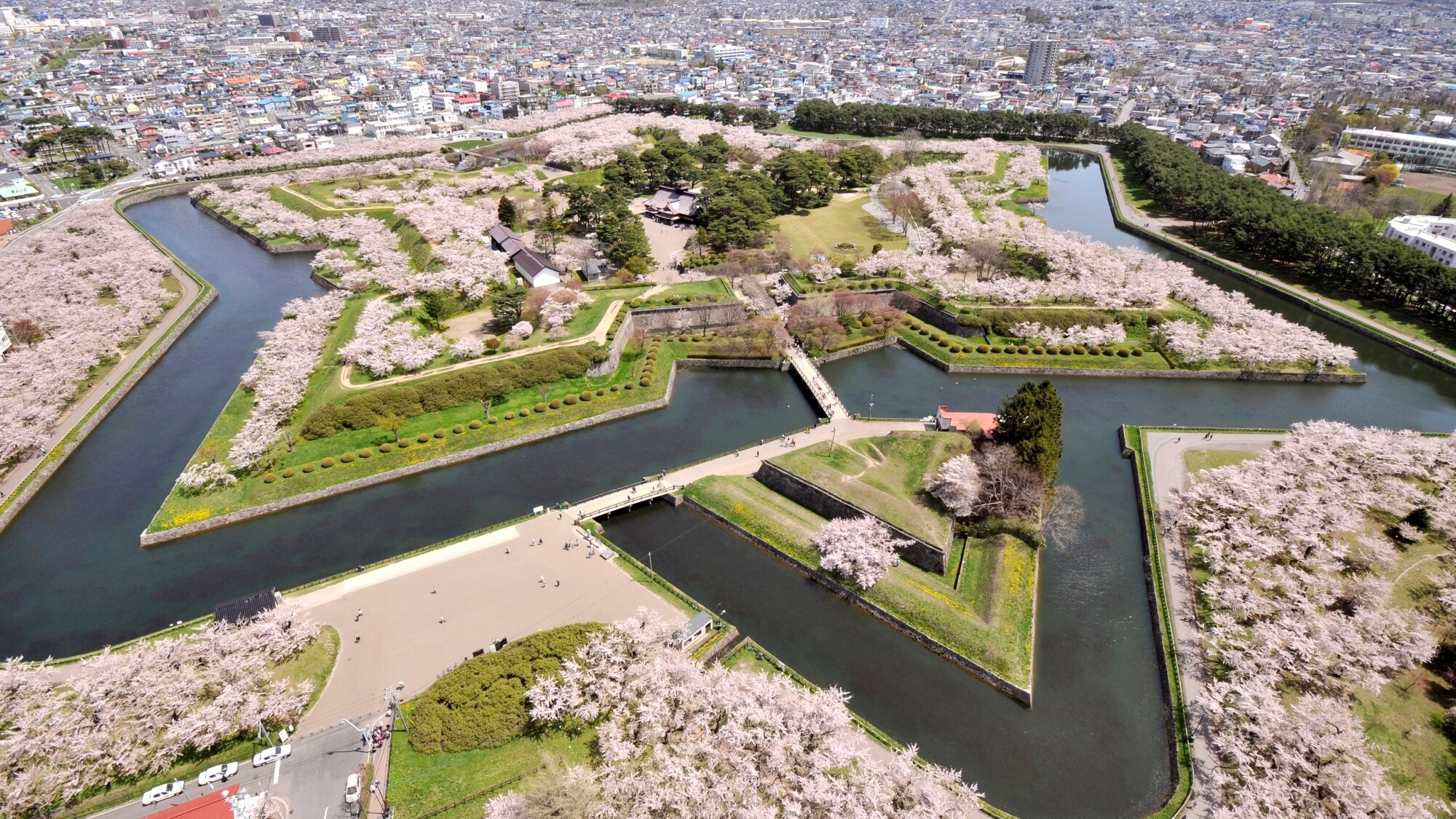 五棱郭公園（春季）