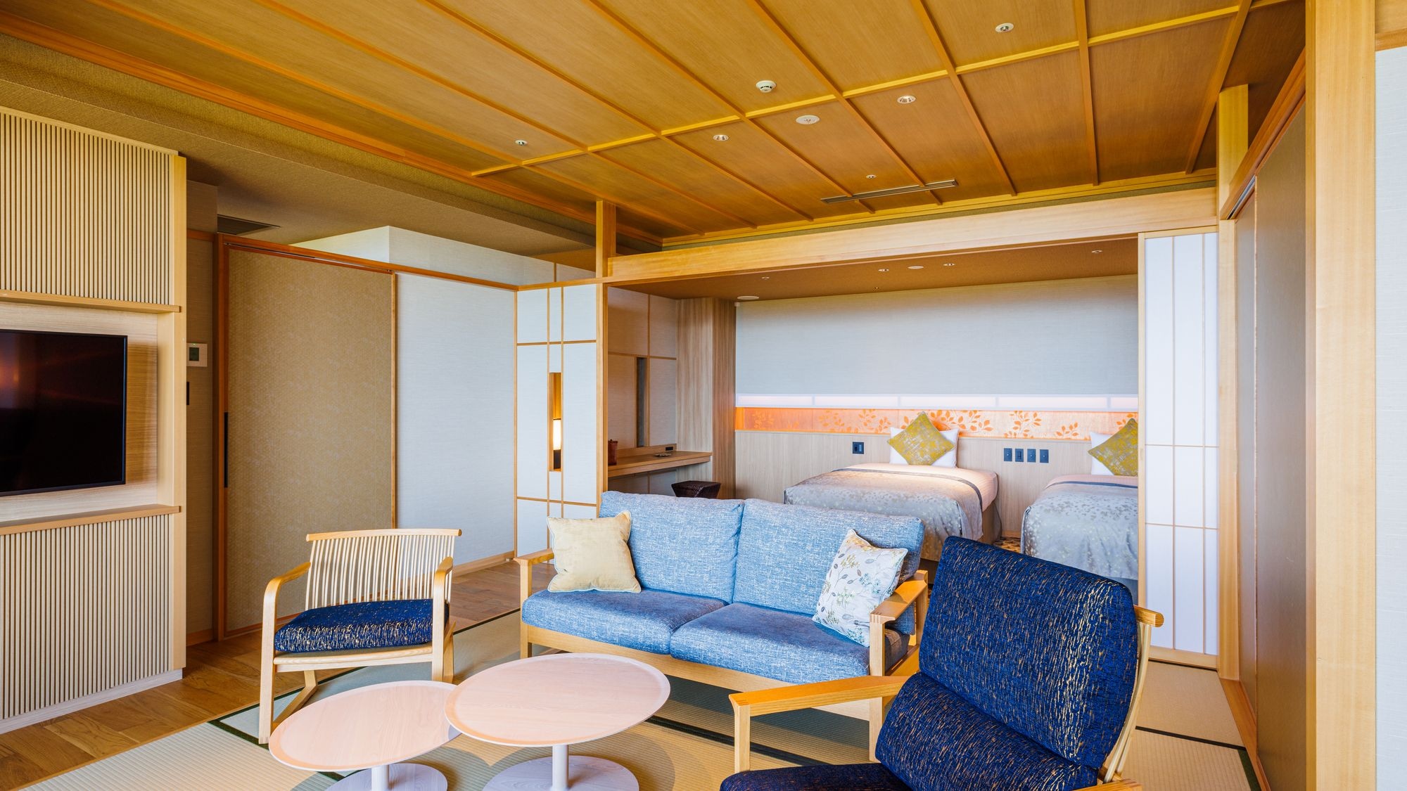 Luxury suite / with hot spring open-air bath (104 square meters)
