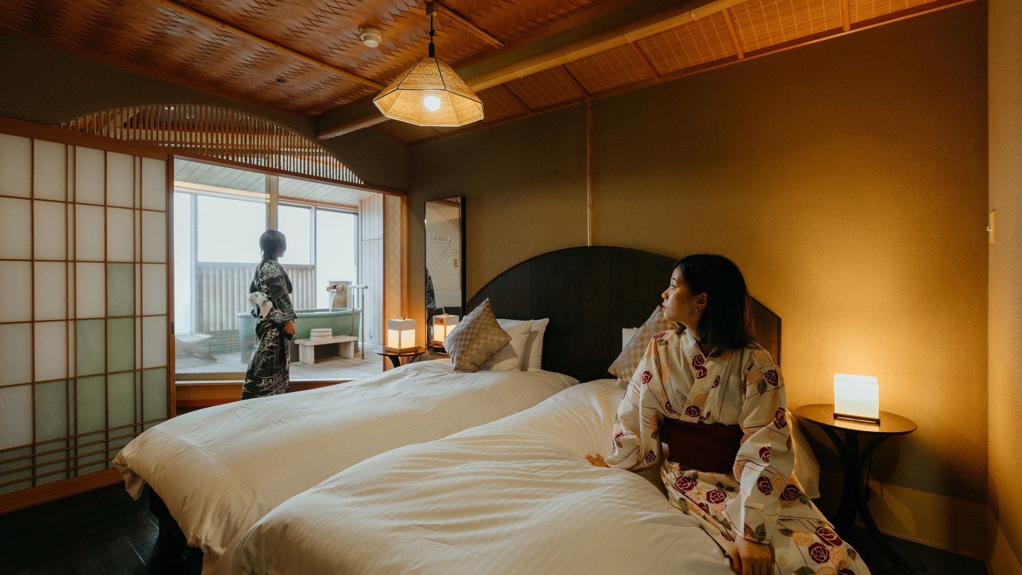 Image of a guest room with an open-air bath