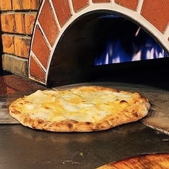 Oven-baked pizza