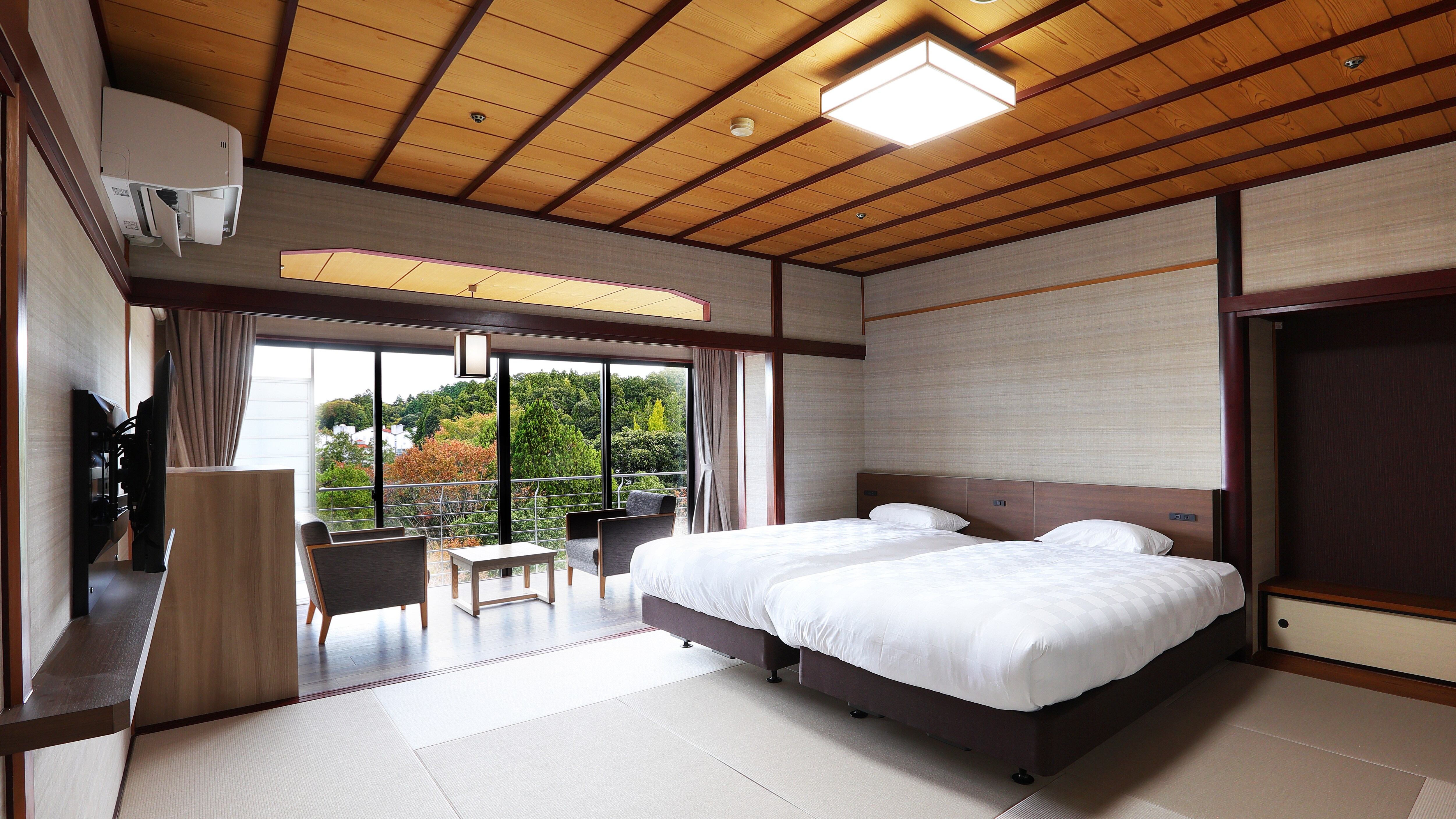 Modern Japanese style twin room