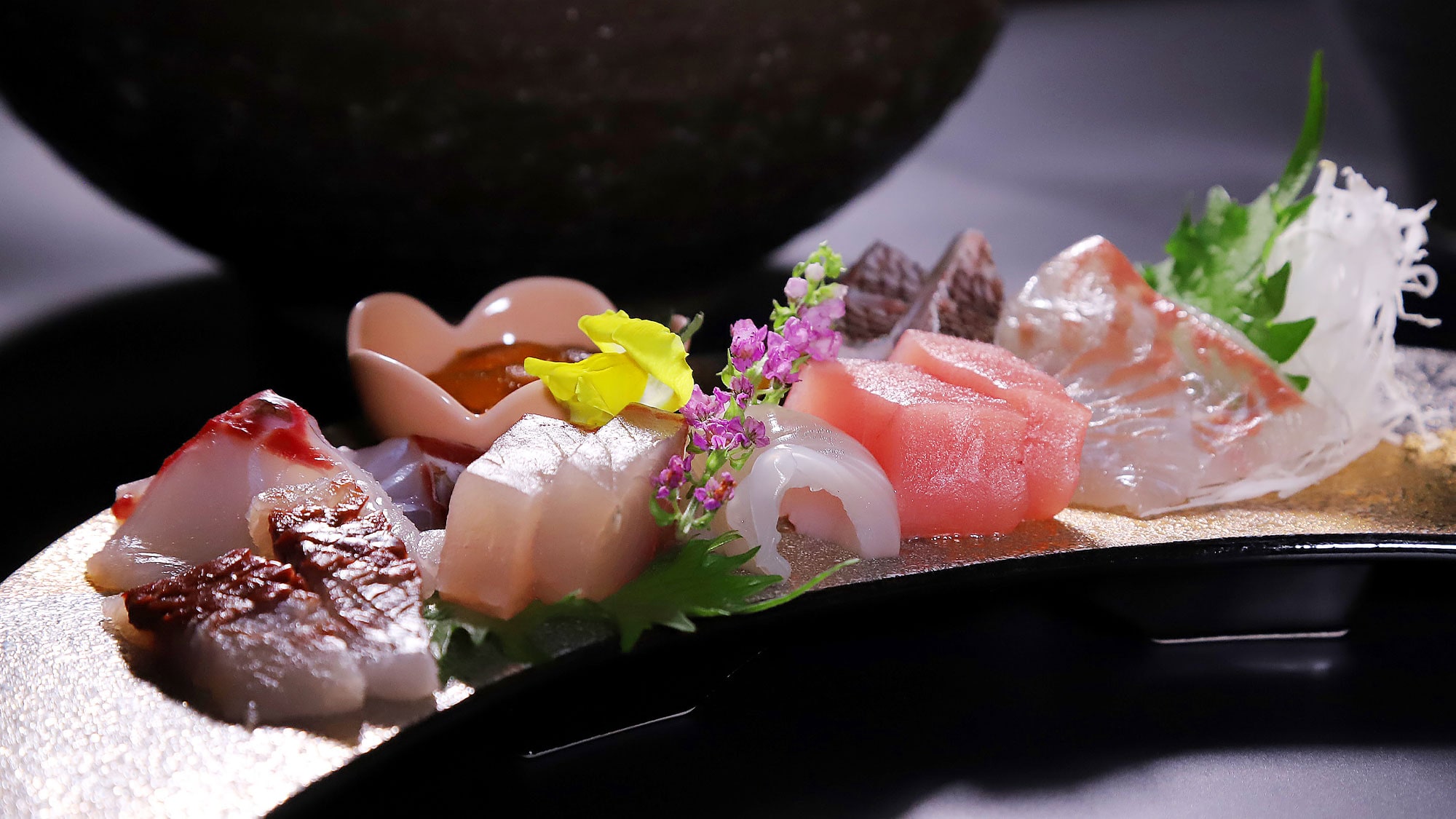 Một ví dụ về bữa tối. Sashimi.