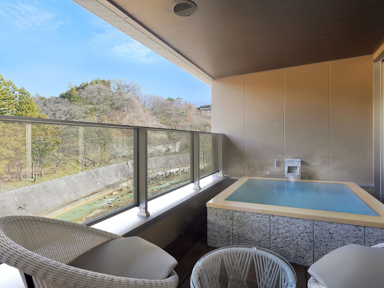 301 Granite open-air bath (3rd floor corner room, 85m2)