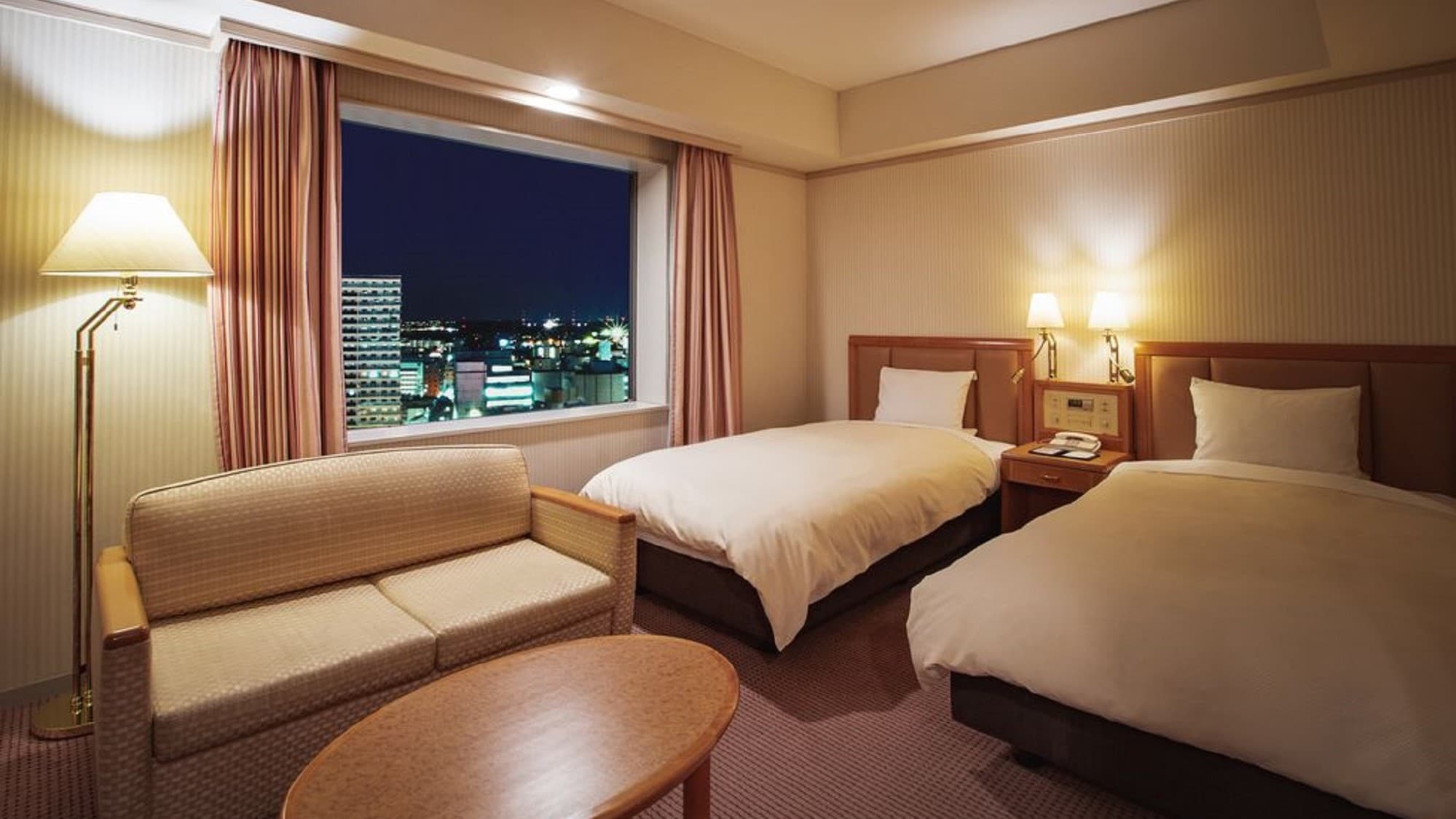 [Twin room 27㎡] Even one person can use it spaciously.