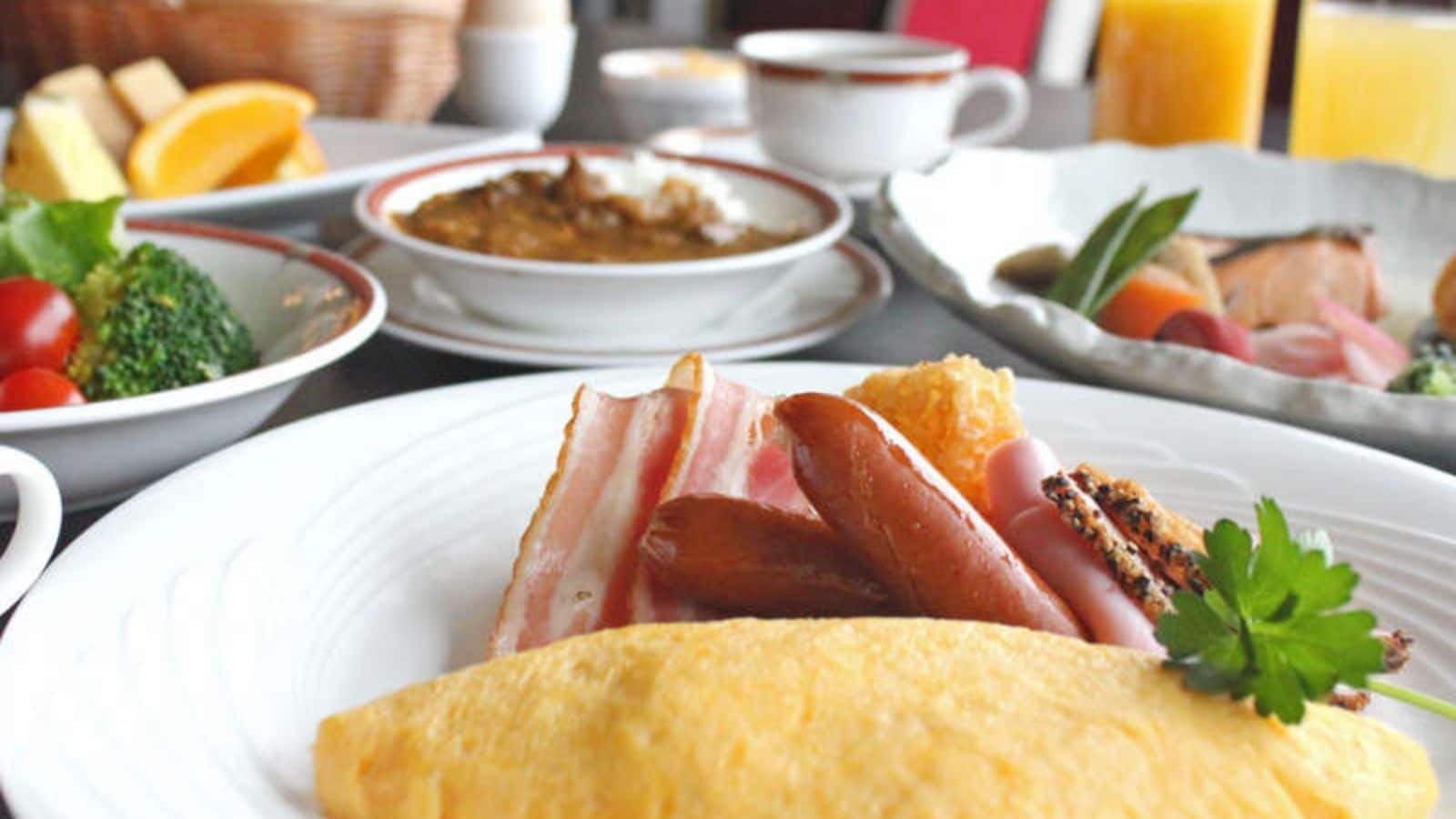 Breakfast is a Japanese and Western buffet, served in the restaurant or banquet hall.