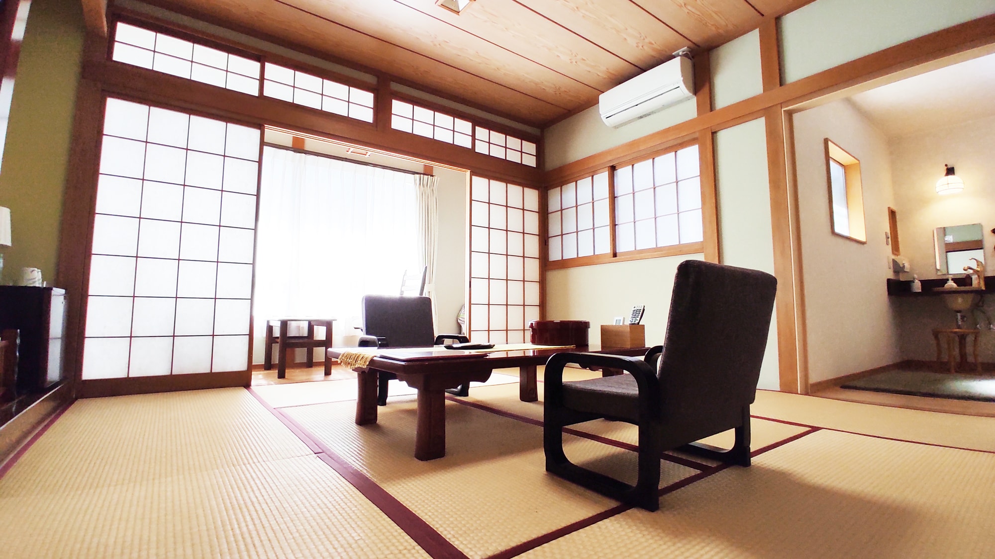 Sakura Room - Entire room