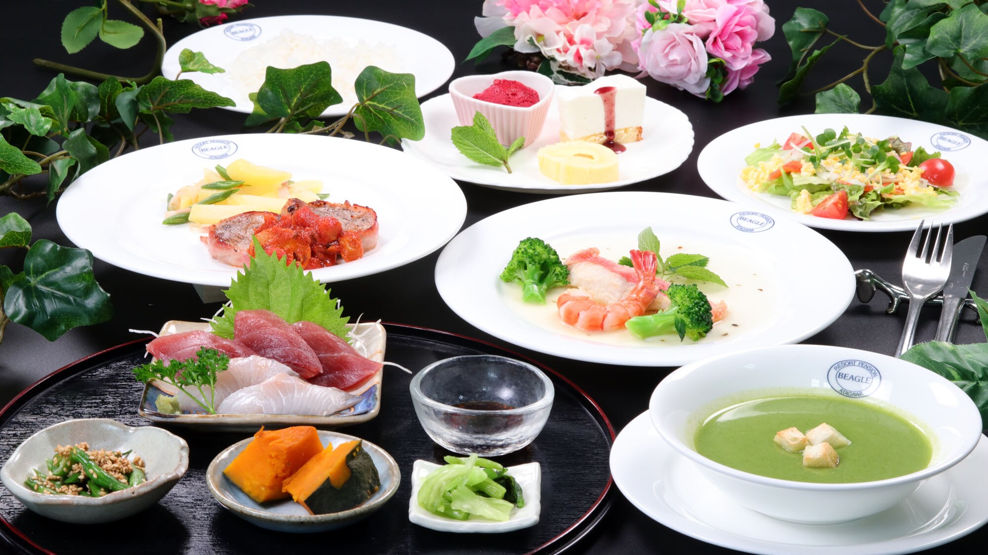 Dinner: A Japanese-Western fusion course meal combining a full-fledged Western course with a Japanese meal set.