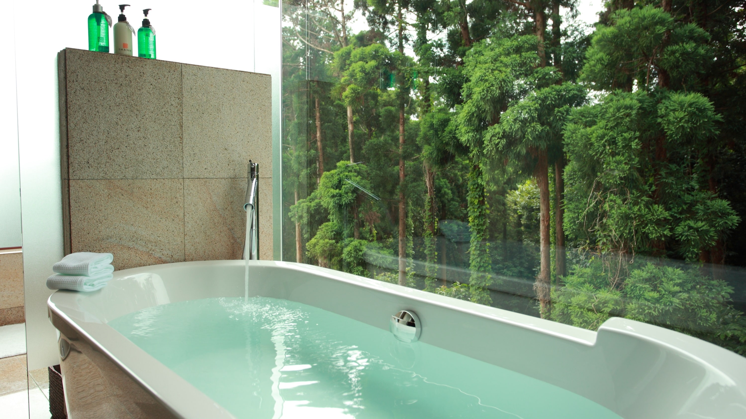 Sankara Suite Bathroom