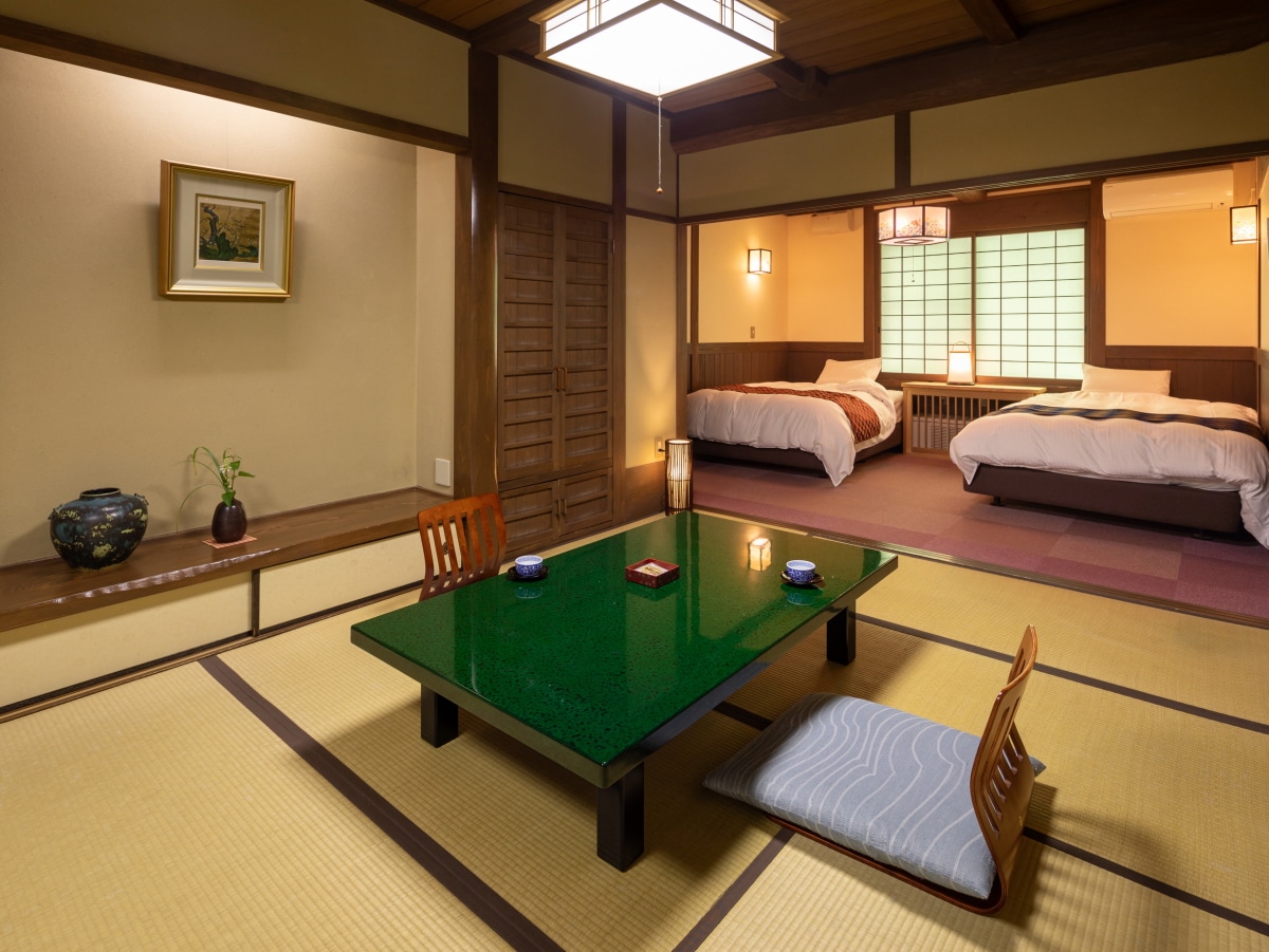[Annex] Nozomi_Adults up to 4 people / Japanese / Western room twin bed / 3 people ~ futon / with free-flowing bath from the source