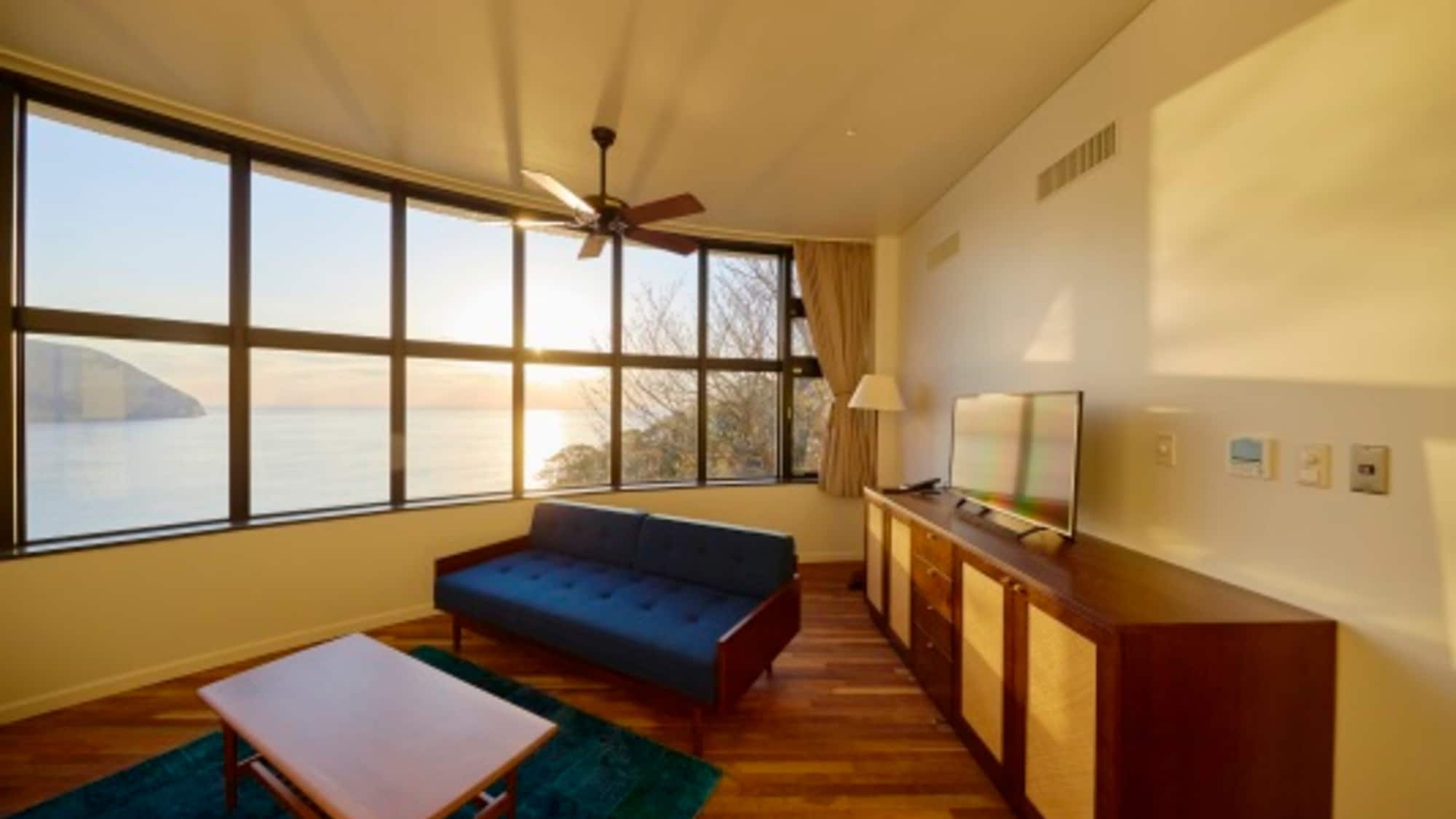 Executive Ocean Suite - Enjoy the magnificent panoramic view of Narao Bay and Goto Nada Sea.