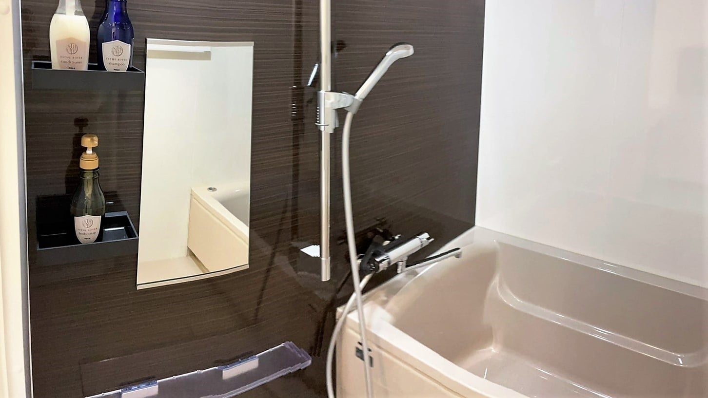 Guest room: Building C / Equipped with a separate bathroom to relieve travel fatigue <Example>