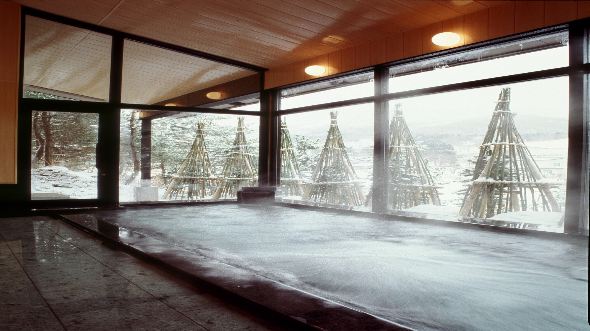 月見草　男性浴場