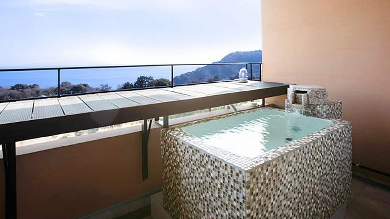 Sakura Open-air Bath