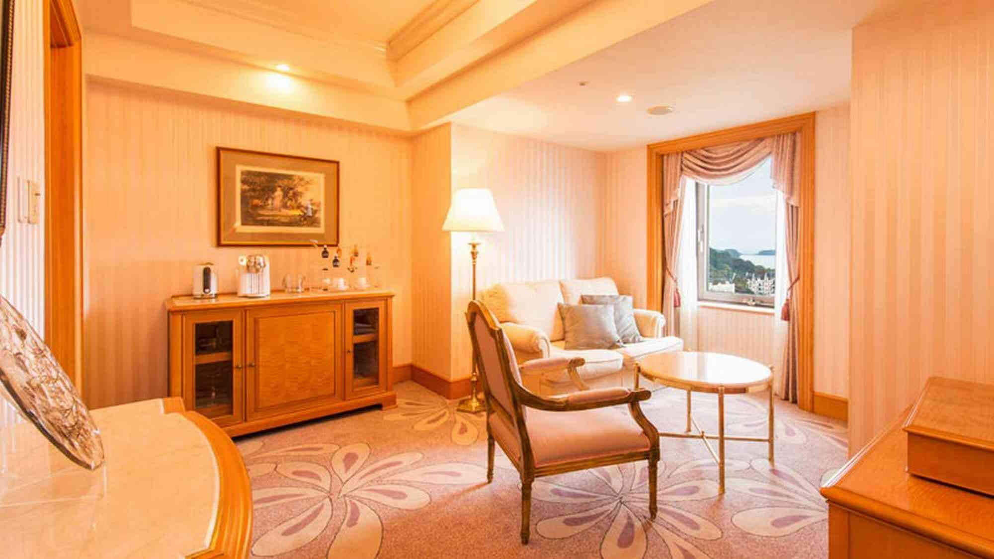 <<小型套房示例>>