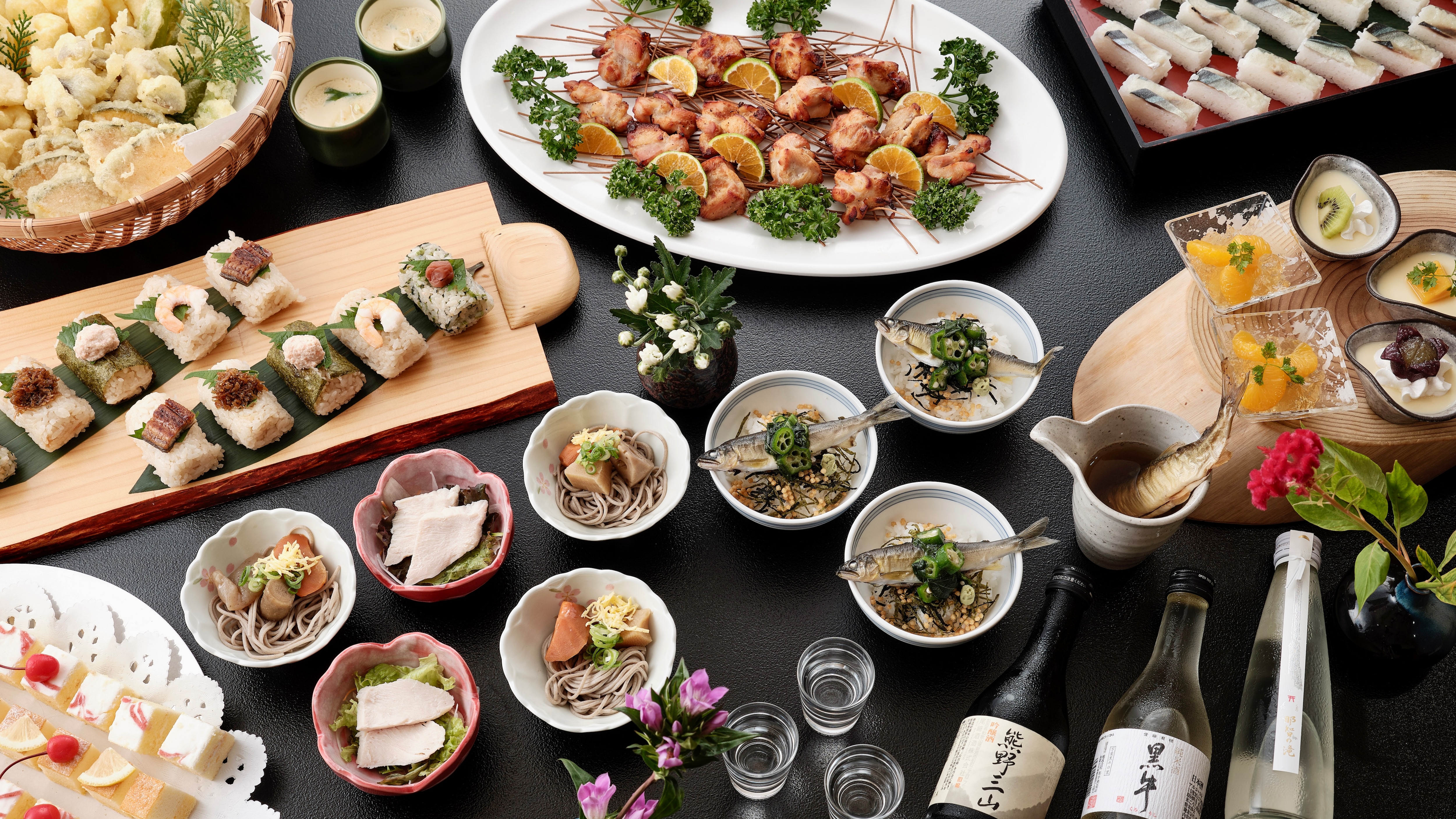 [Dinner] Buffet (example) *Alcoholic drinks are charged separately