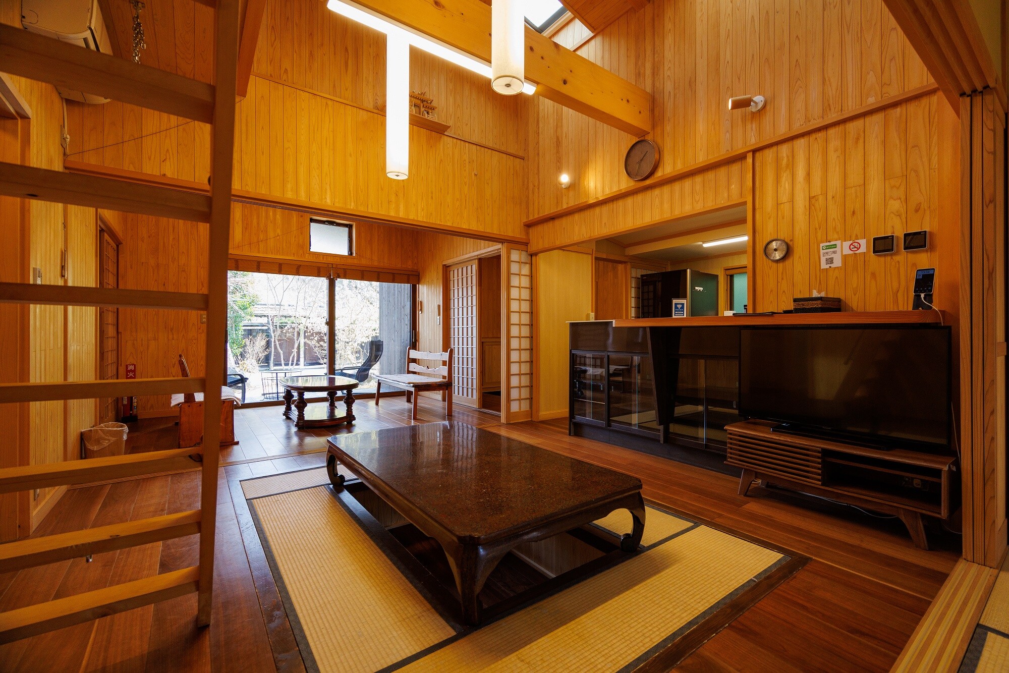 Atelier Mountain Villa Room 01