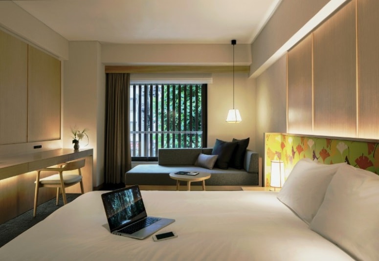 Deluxe King Room