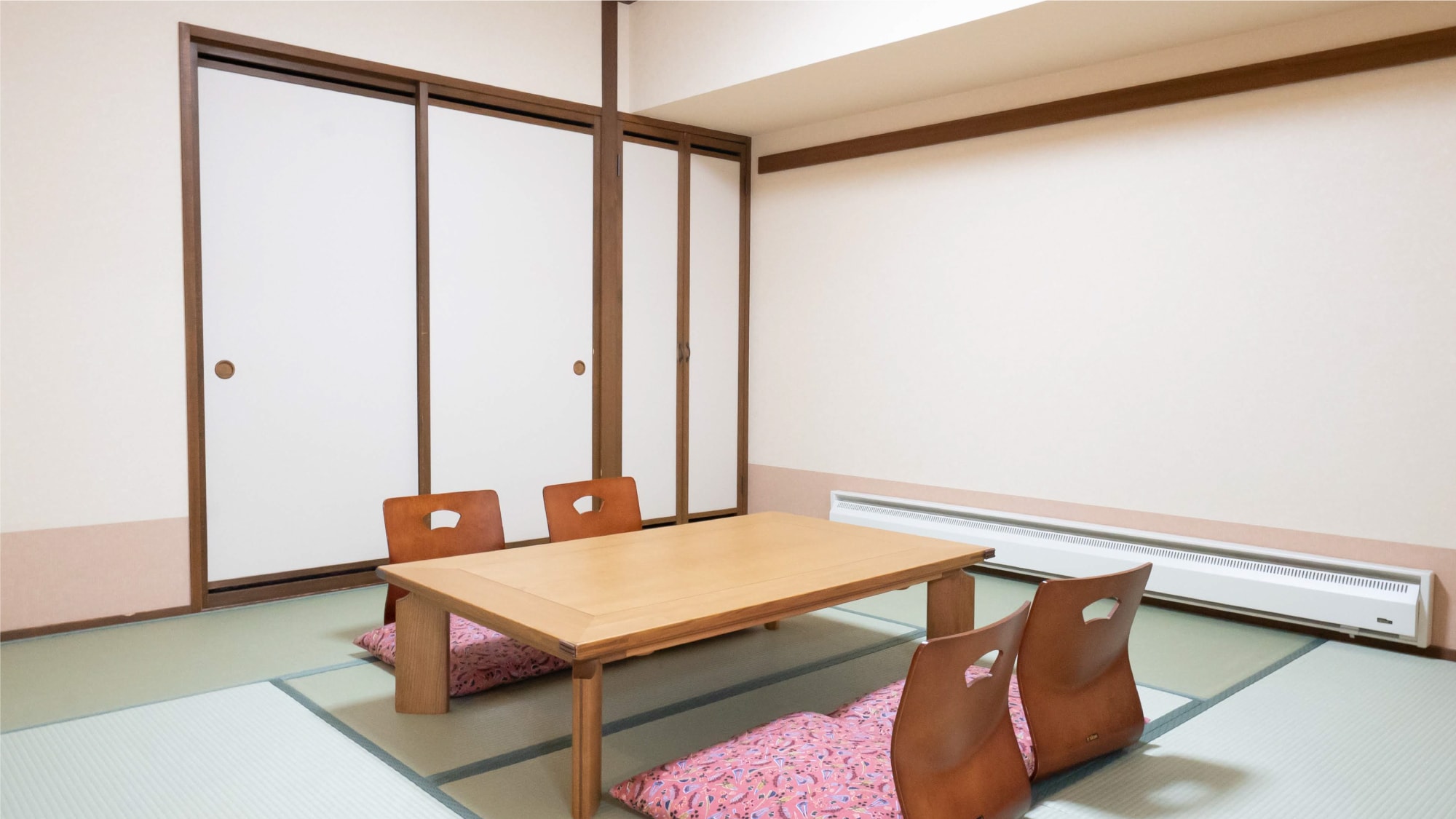 [Kamar twin bergaya Jepang-Barat (kamar bergaya Jepang)]