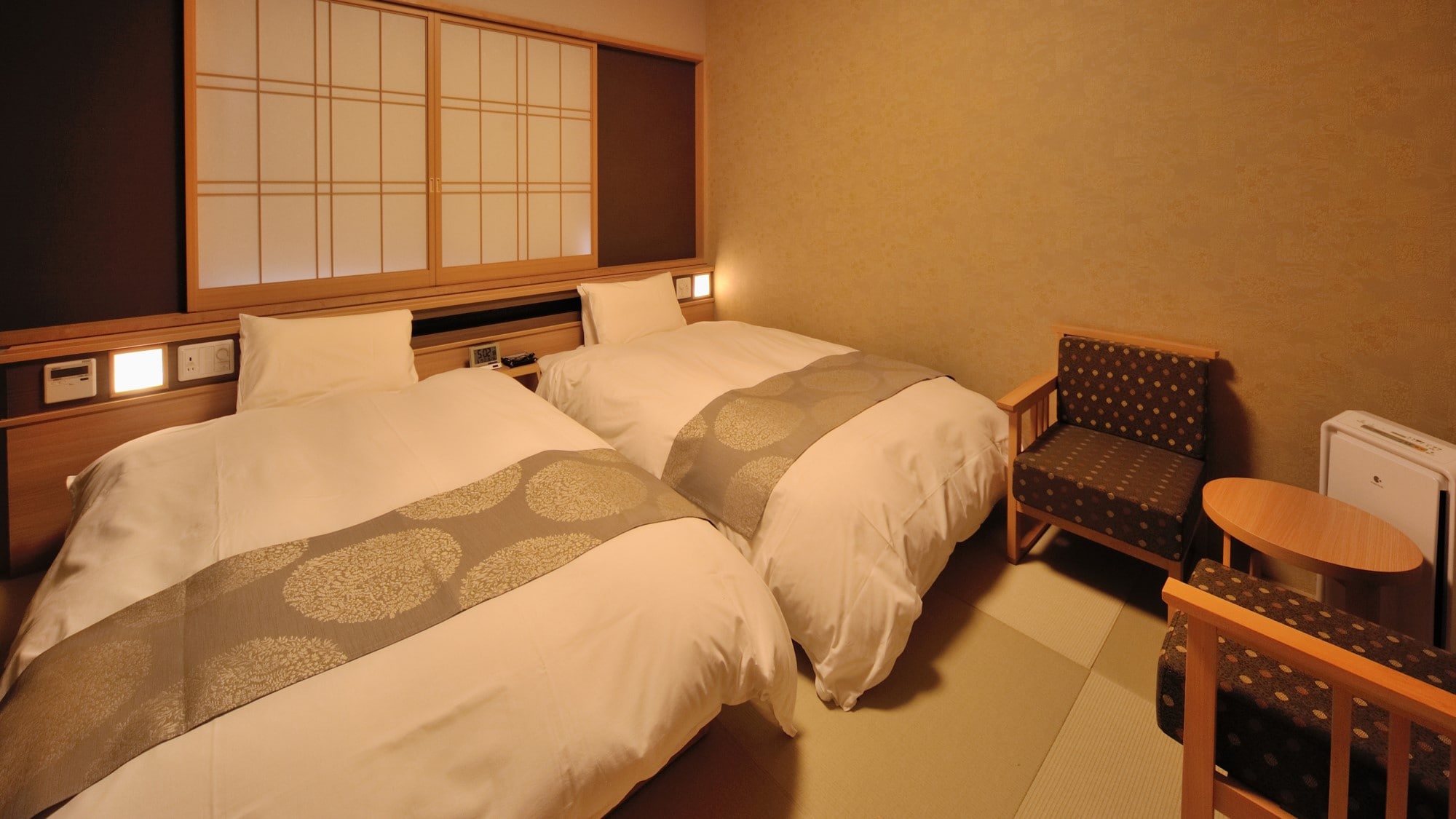 ◇ Twin room on the 2nd floor 20.5-24.1 square meters (110 & times; 195 cm)