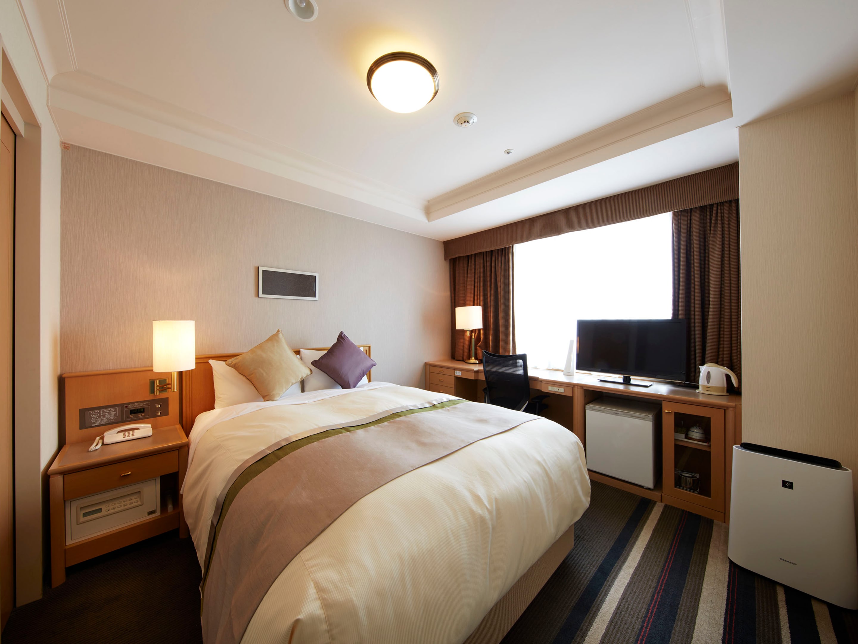 [Executive Wide Single] Simmons pocket coil bed (140cm bed ★ 19.7m²)
