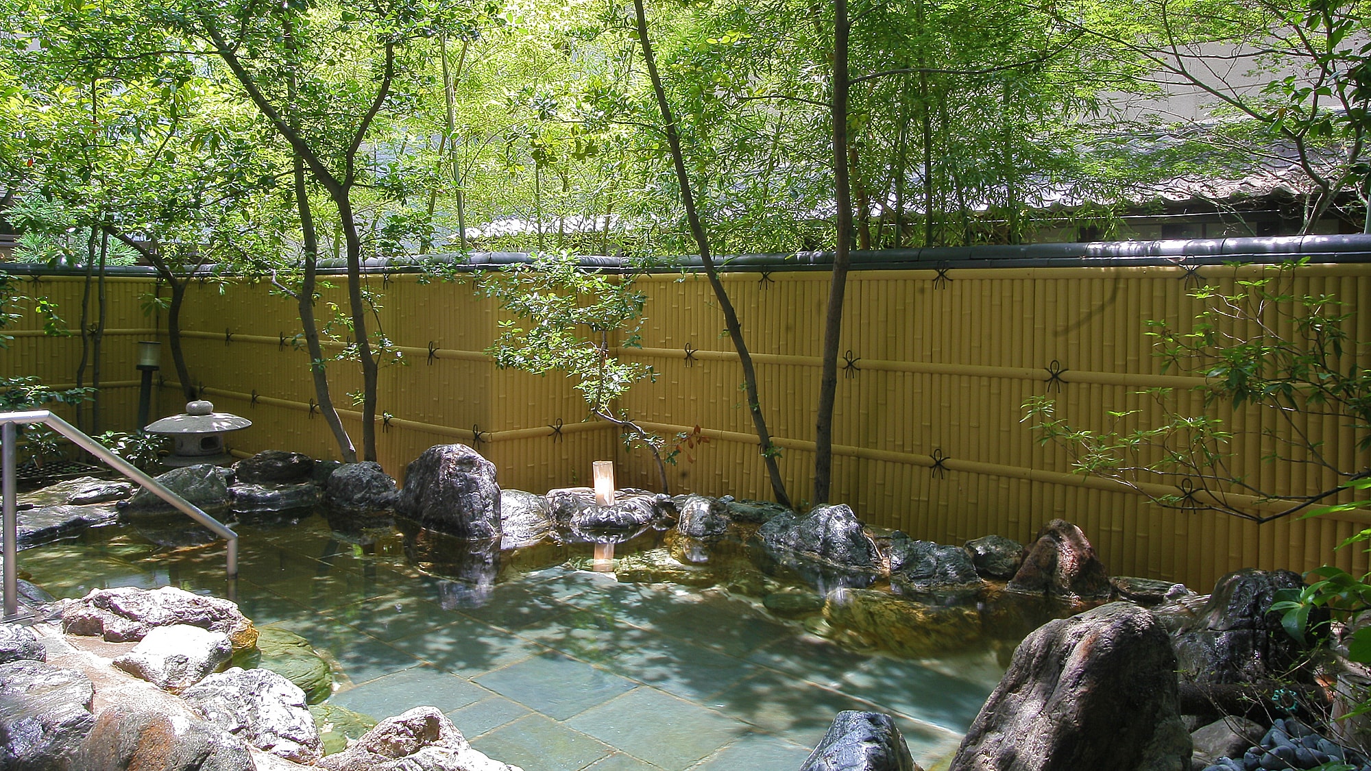 Open-air bath (men's bath)