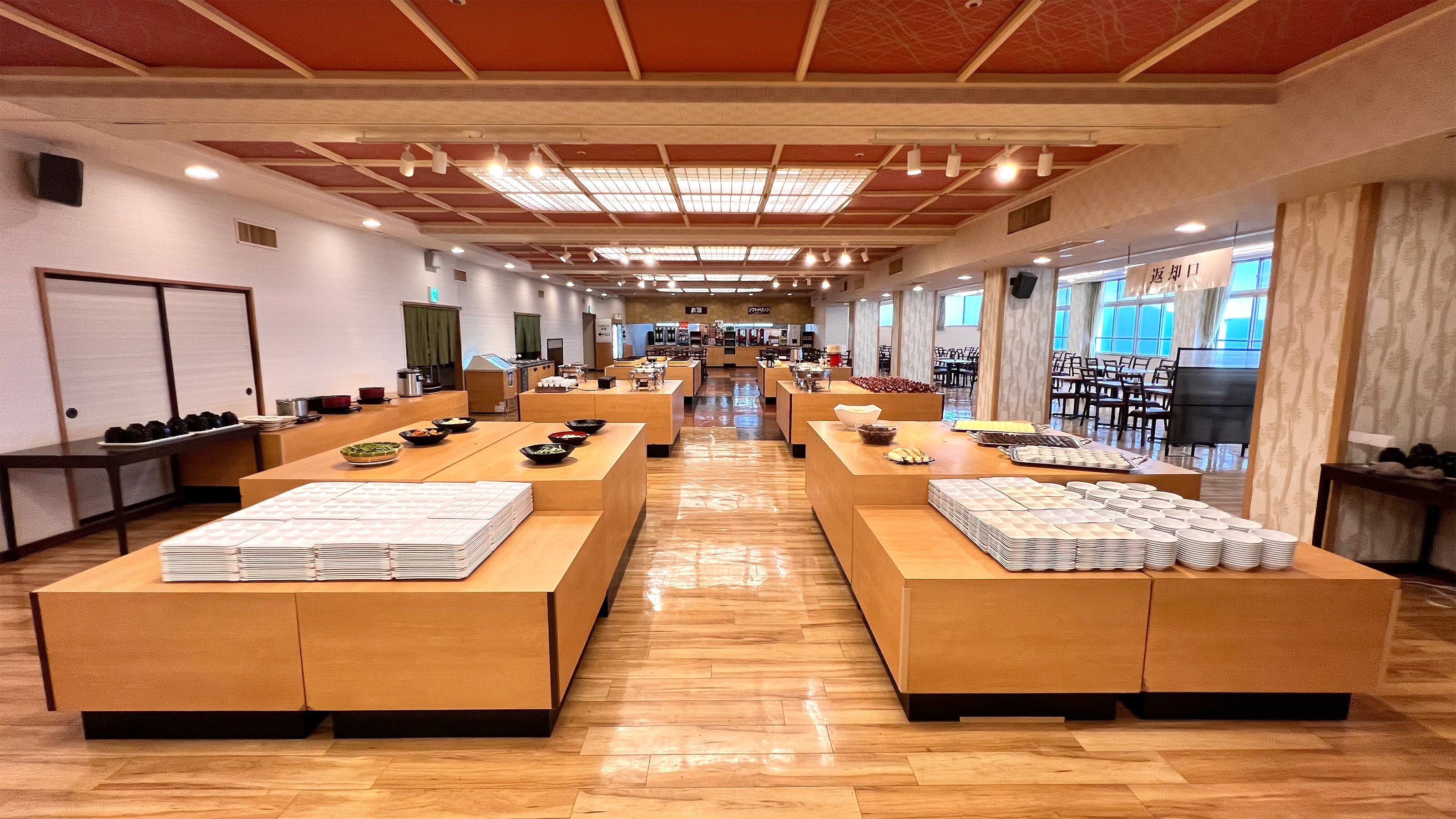Buffet venue (breakfast)