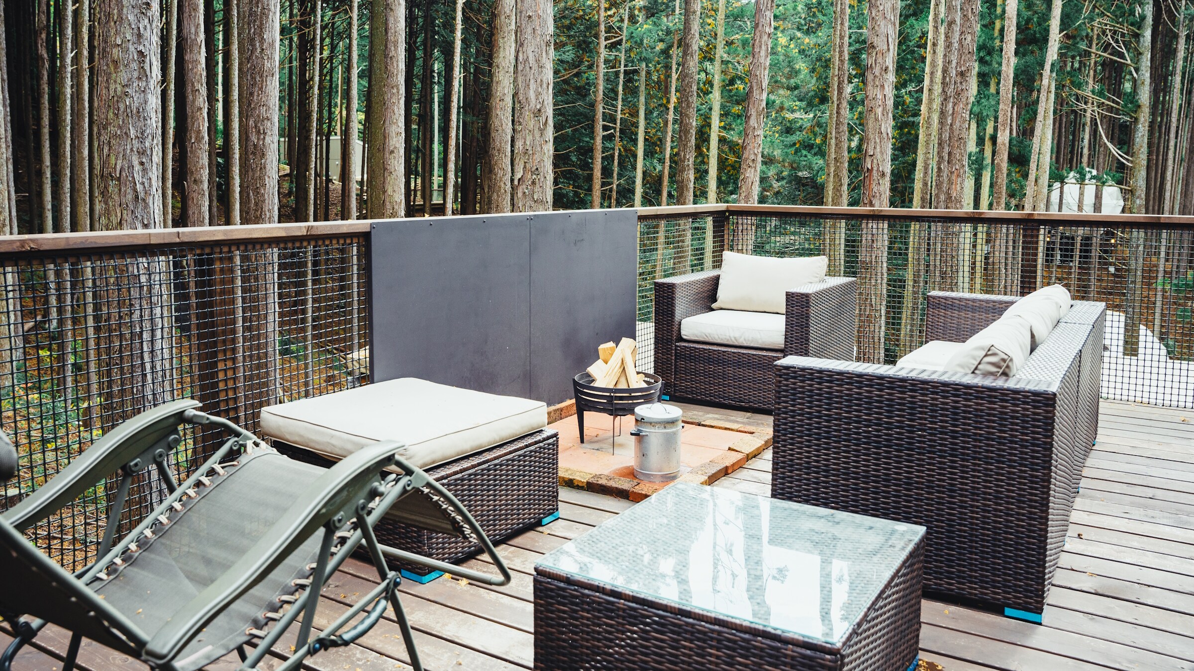 [Private sauna included] High-grade tent with private deck