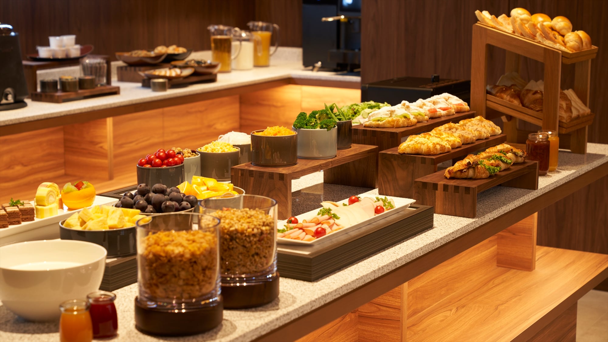 [Breakfast] You can choose what you like from a buffet with a total of 55 types of Western food.