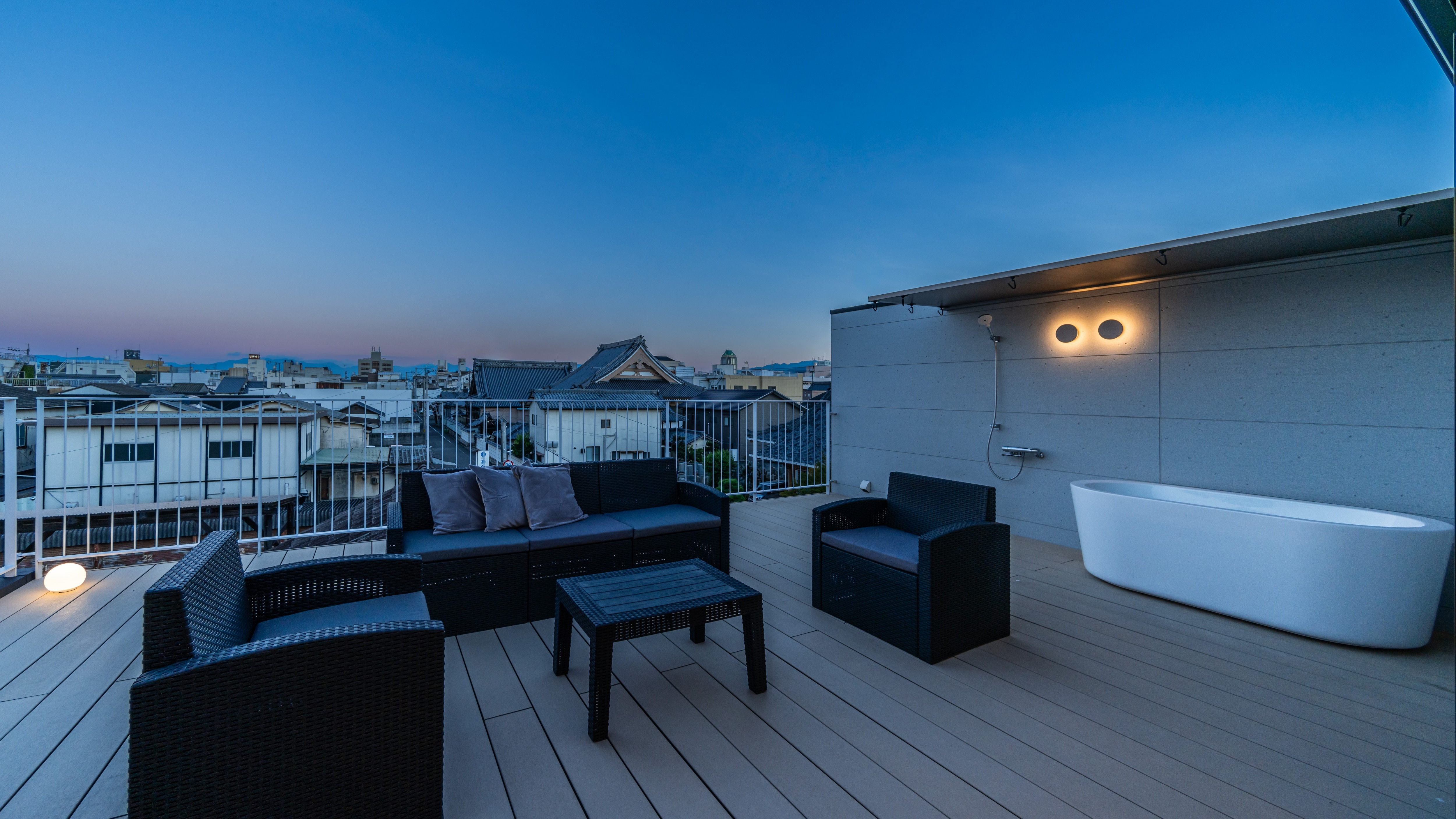 B03 Terrace