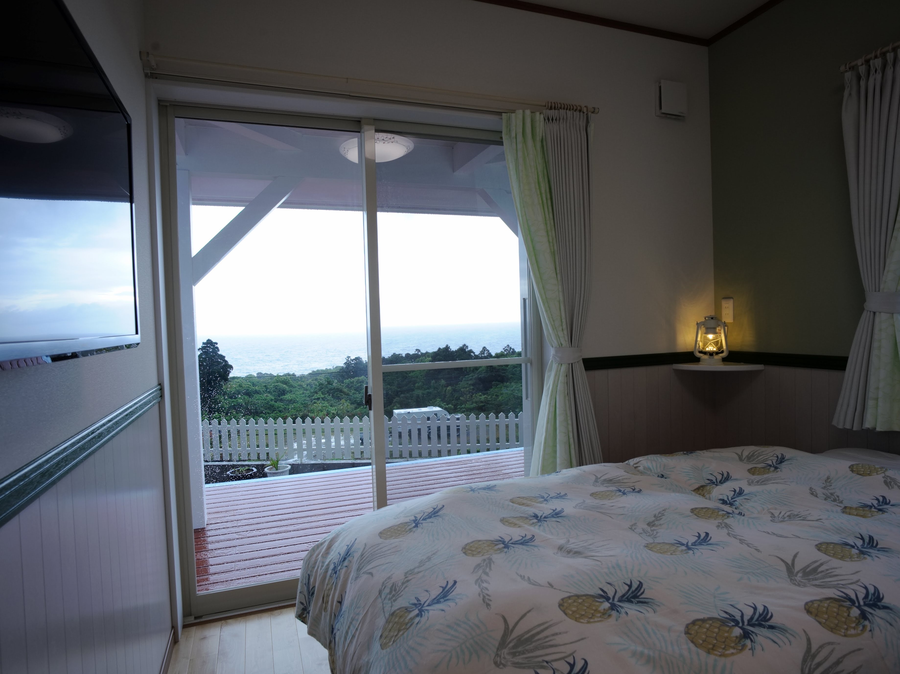Outside the Western-style room