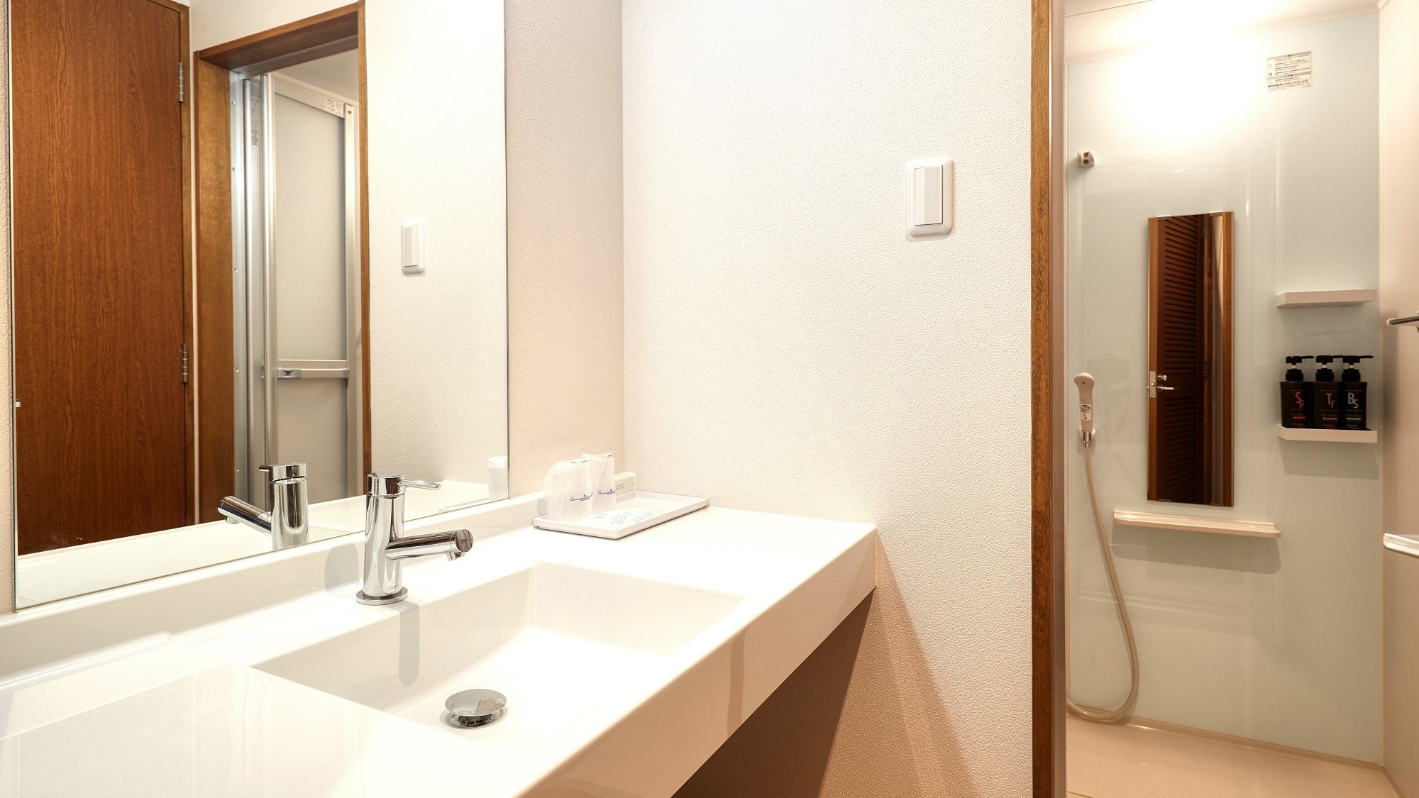 Japanese-Western style room◇Bathroom