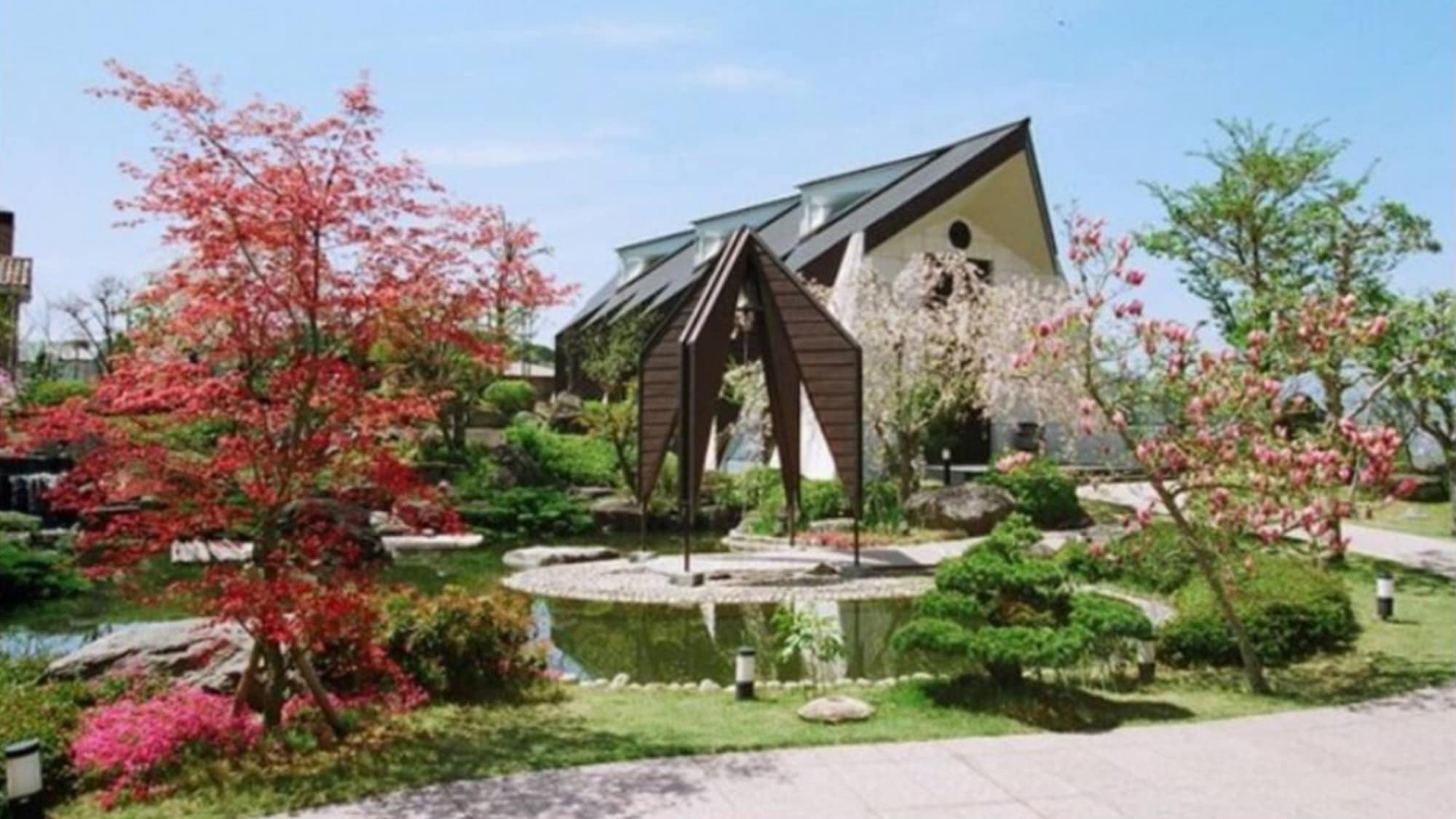 Courtyard: Japanese garden