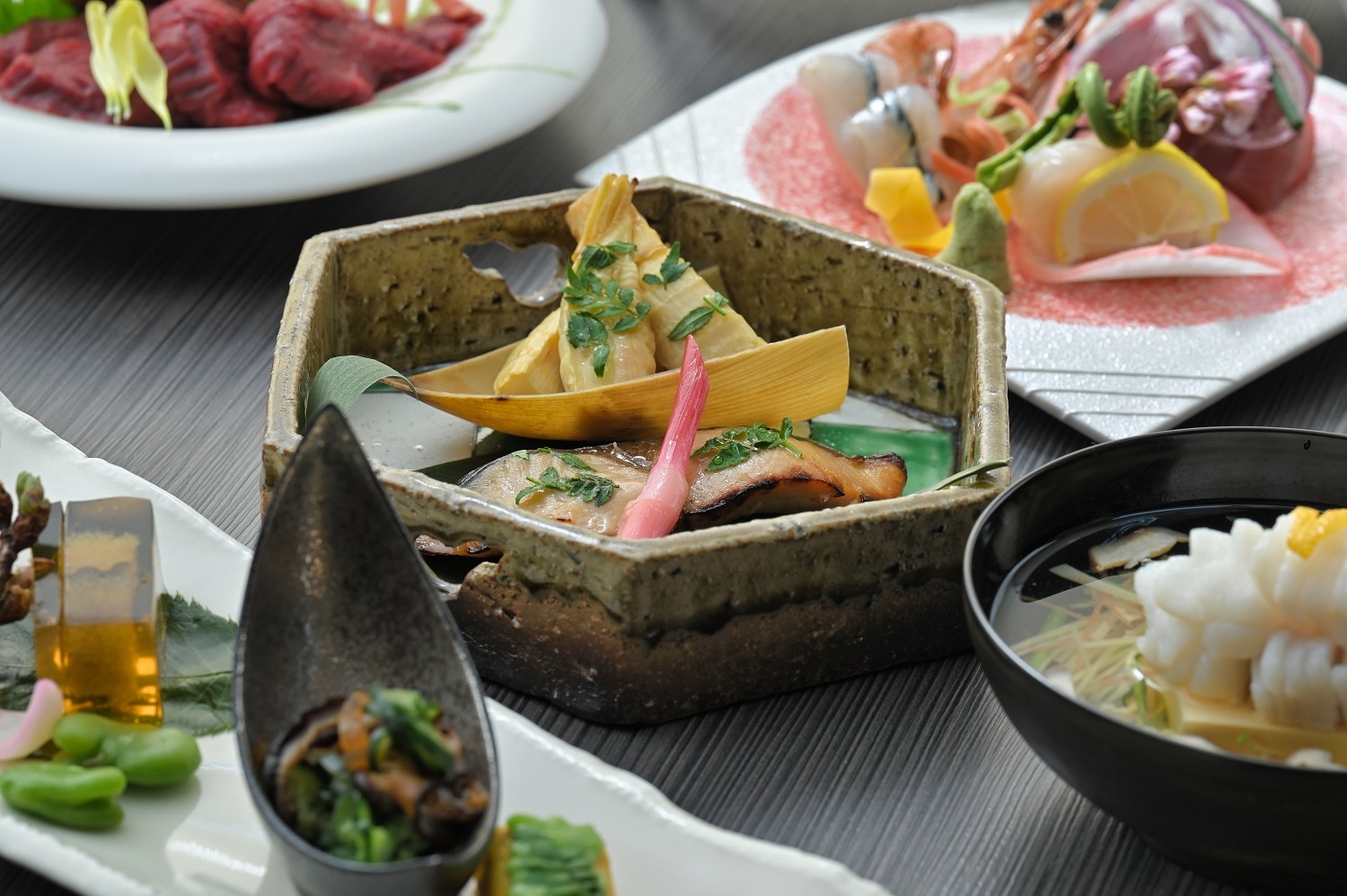 นำเสนอไคเซกิญี่ปุ่น