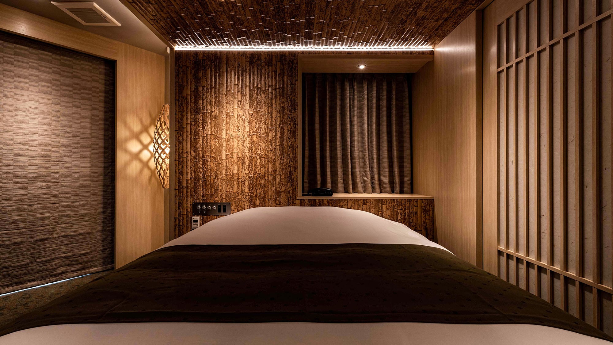 ・[Balcony Suite] พื้นที่ผ่อนคลายที่คุณสามารถนอนหลับสบายตลอดคืน