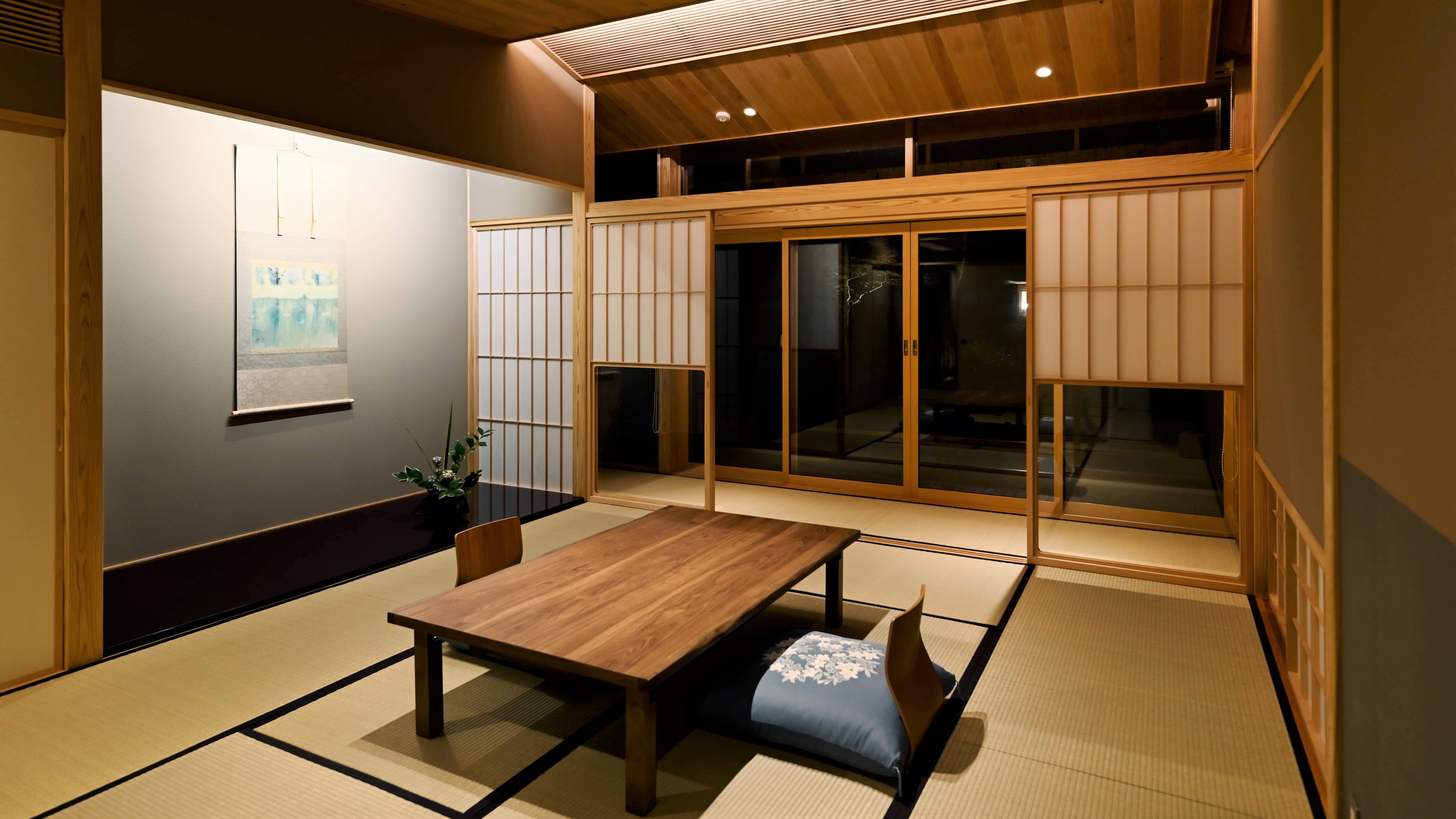 [Semi-special room (bed)] ◆Half open-air bath with hot spring ◆Honma 8 tatami mats + 6 tatami mats