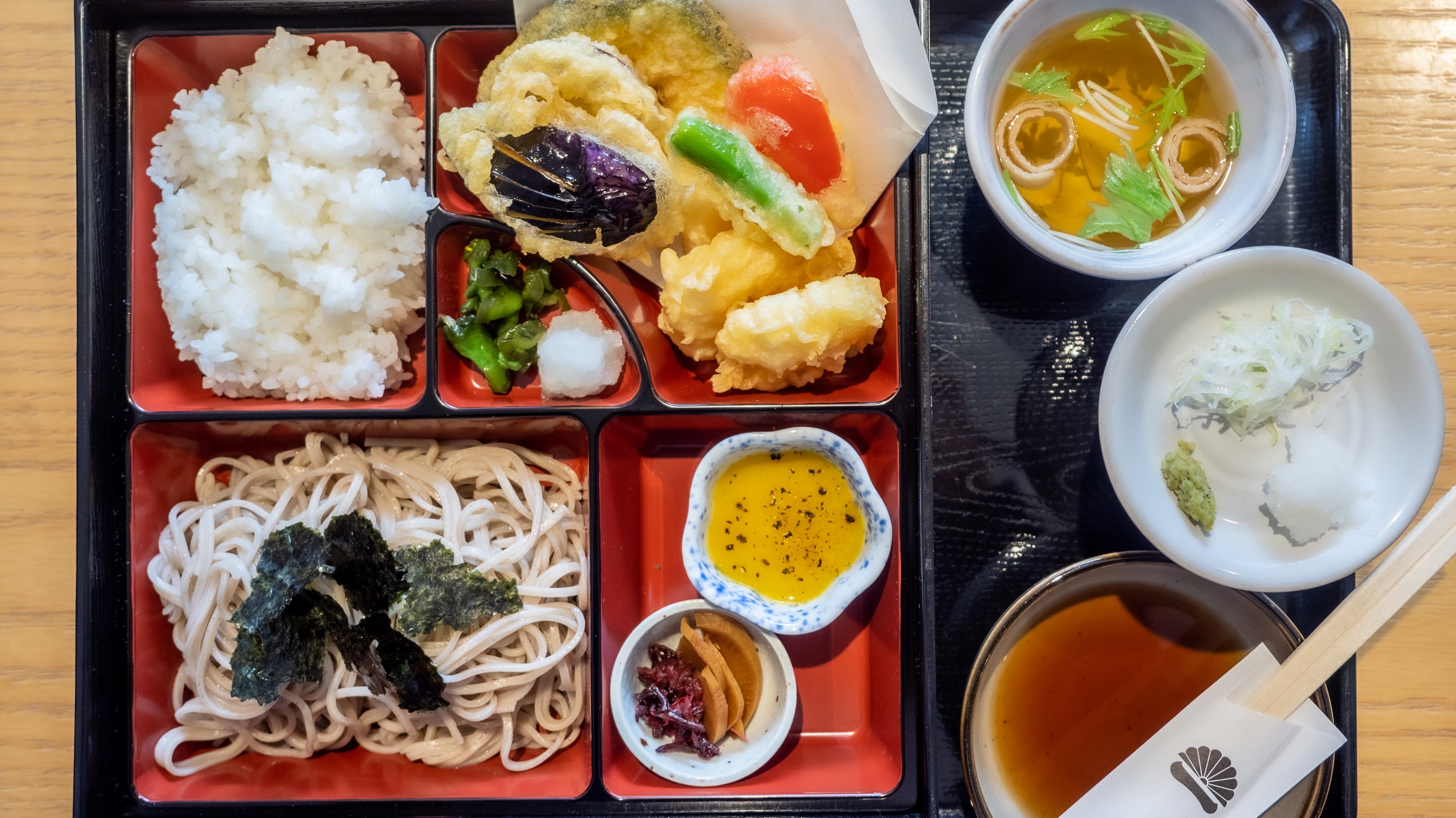 Breakfast example: Tsukiji Yabu Soba