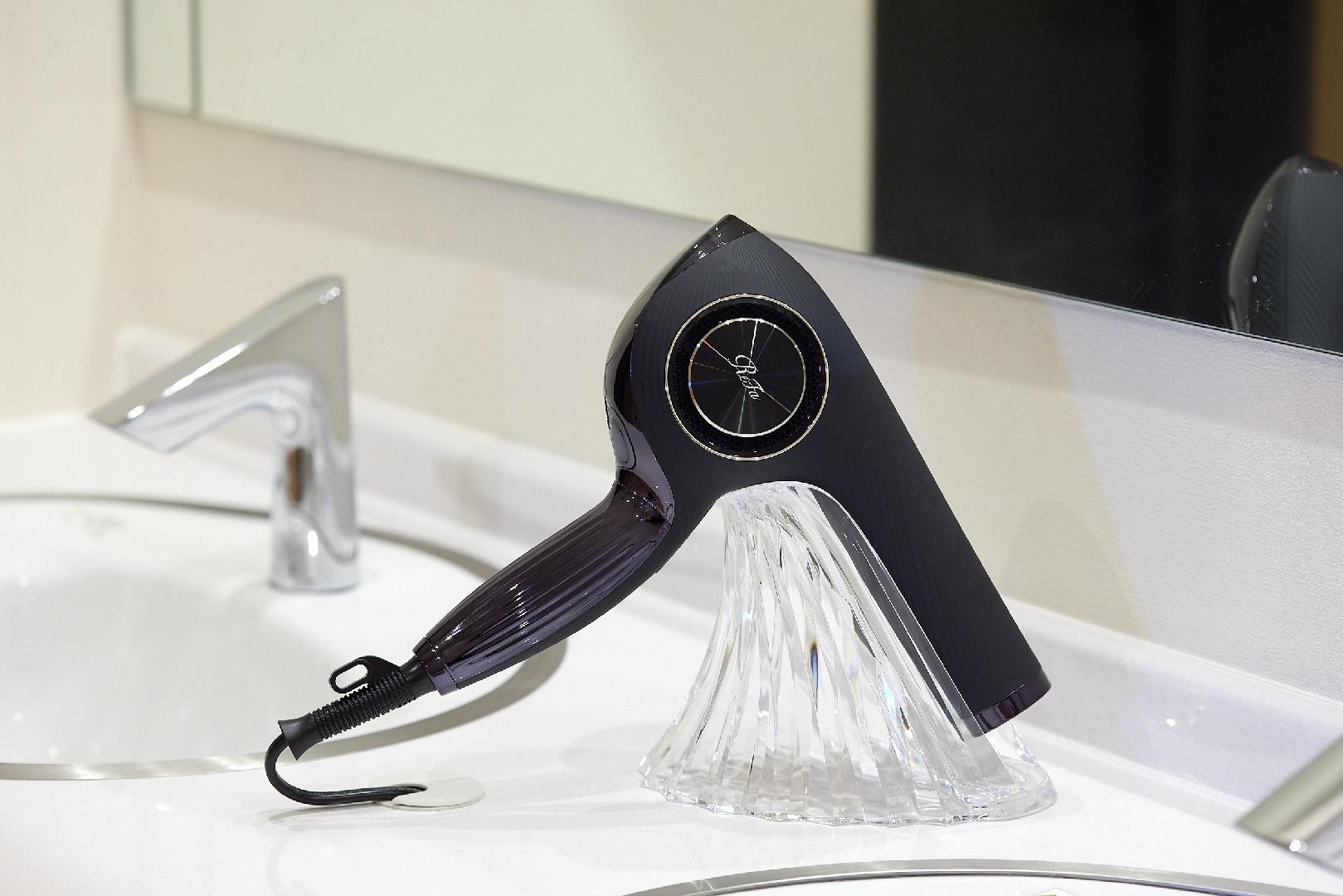 ReFa hair dryer