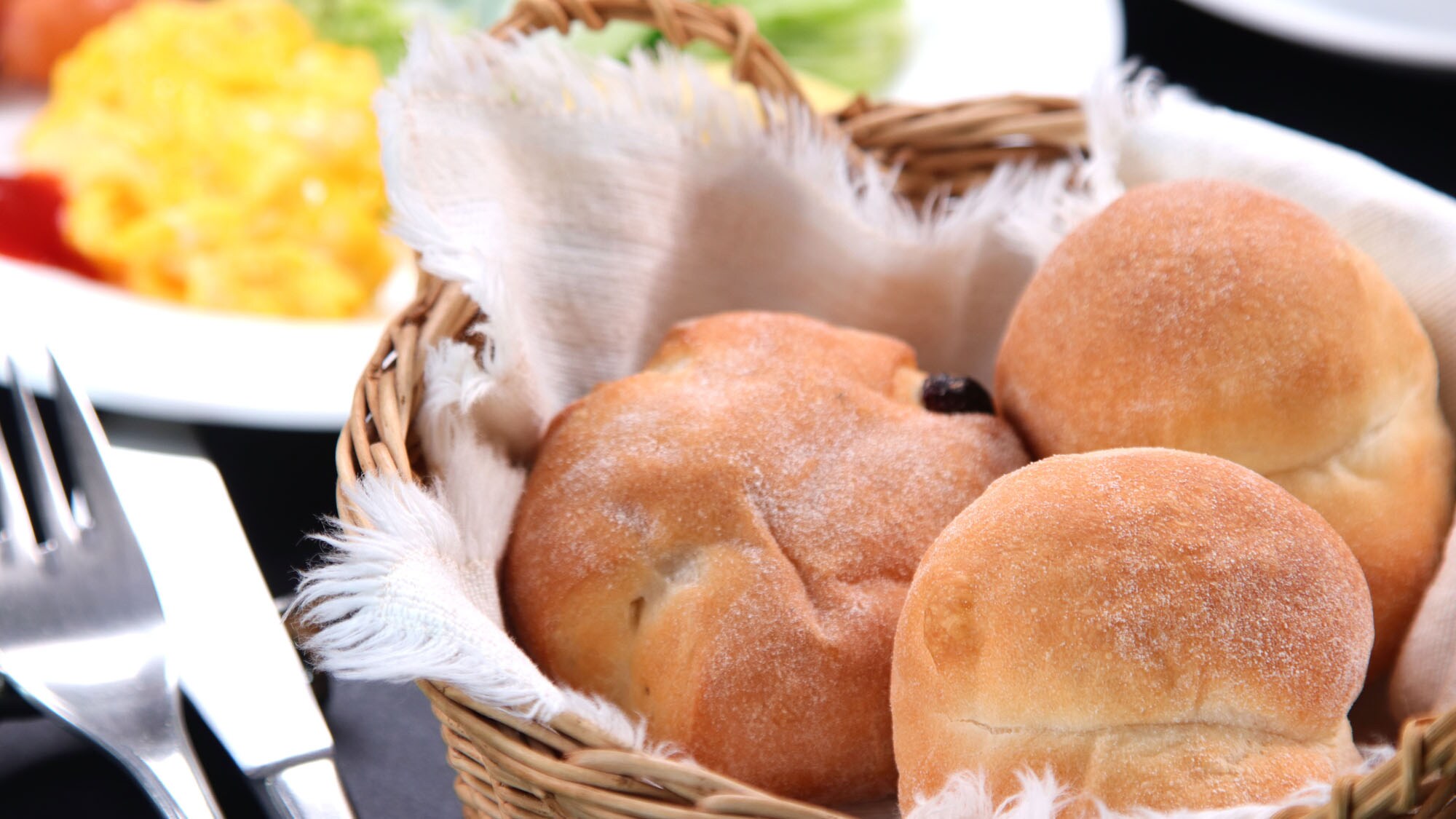 Breakfast_Our popular homemade freshly baked bread is baked every morning and served to our guests*