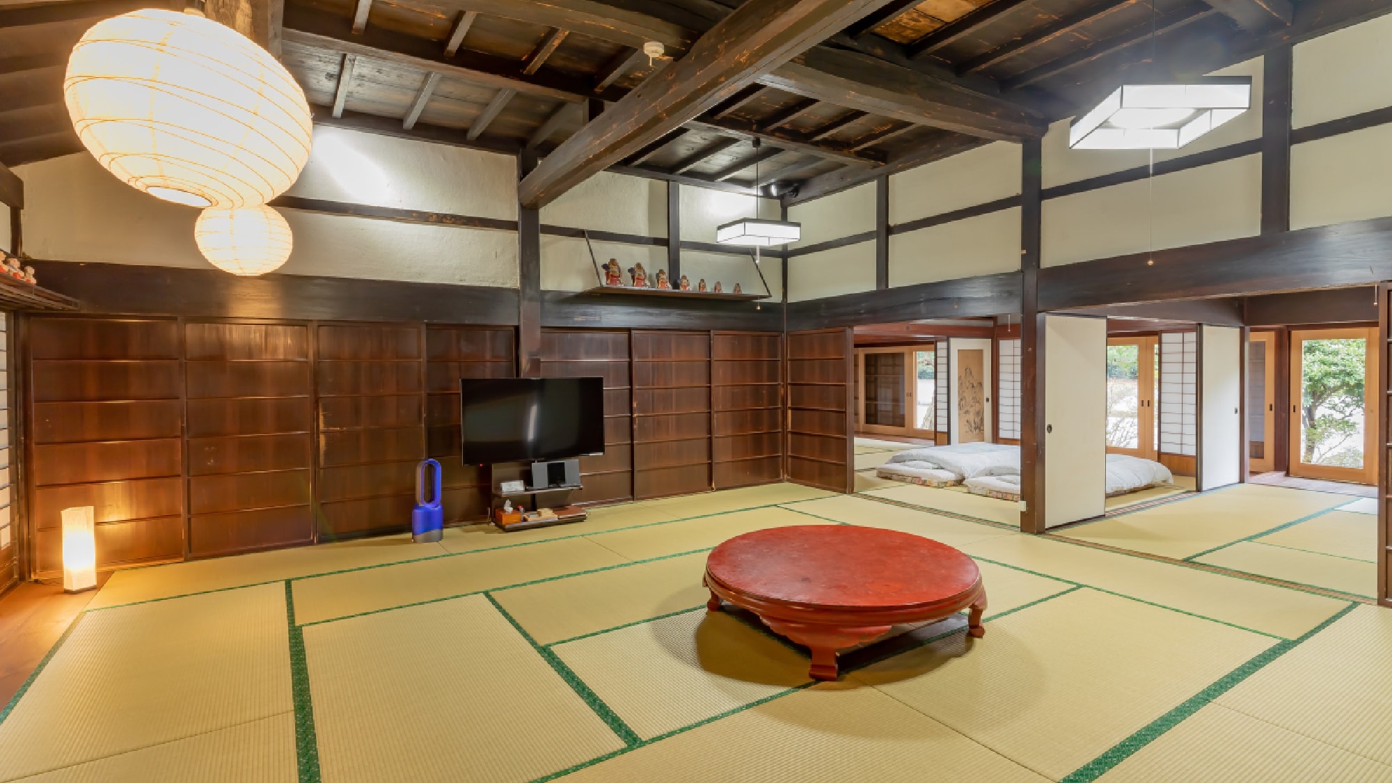 Annex: An old thatched roof house