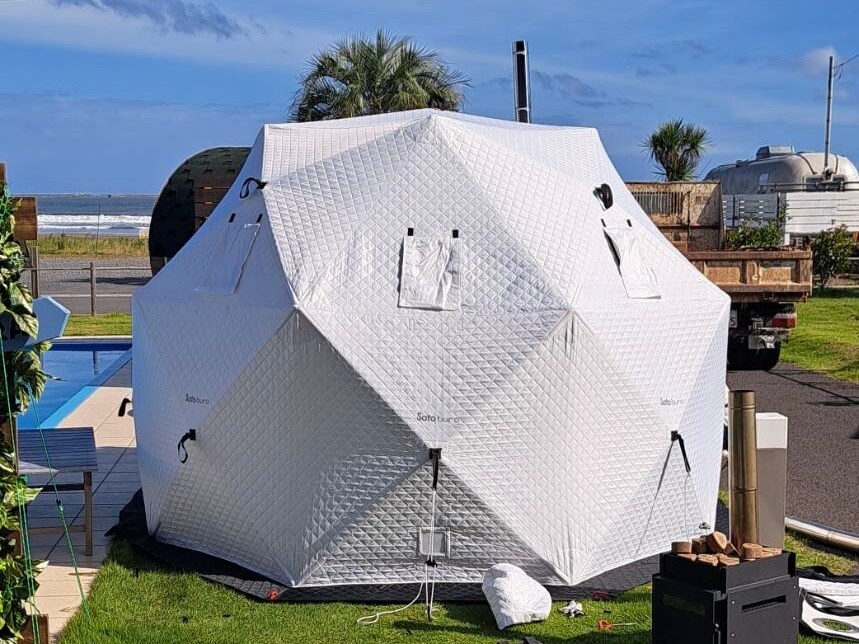 Sotoburu large tent sauna