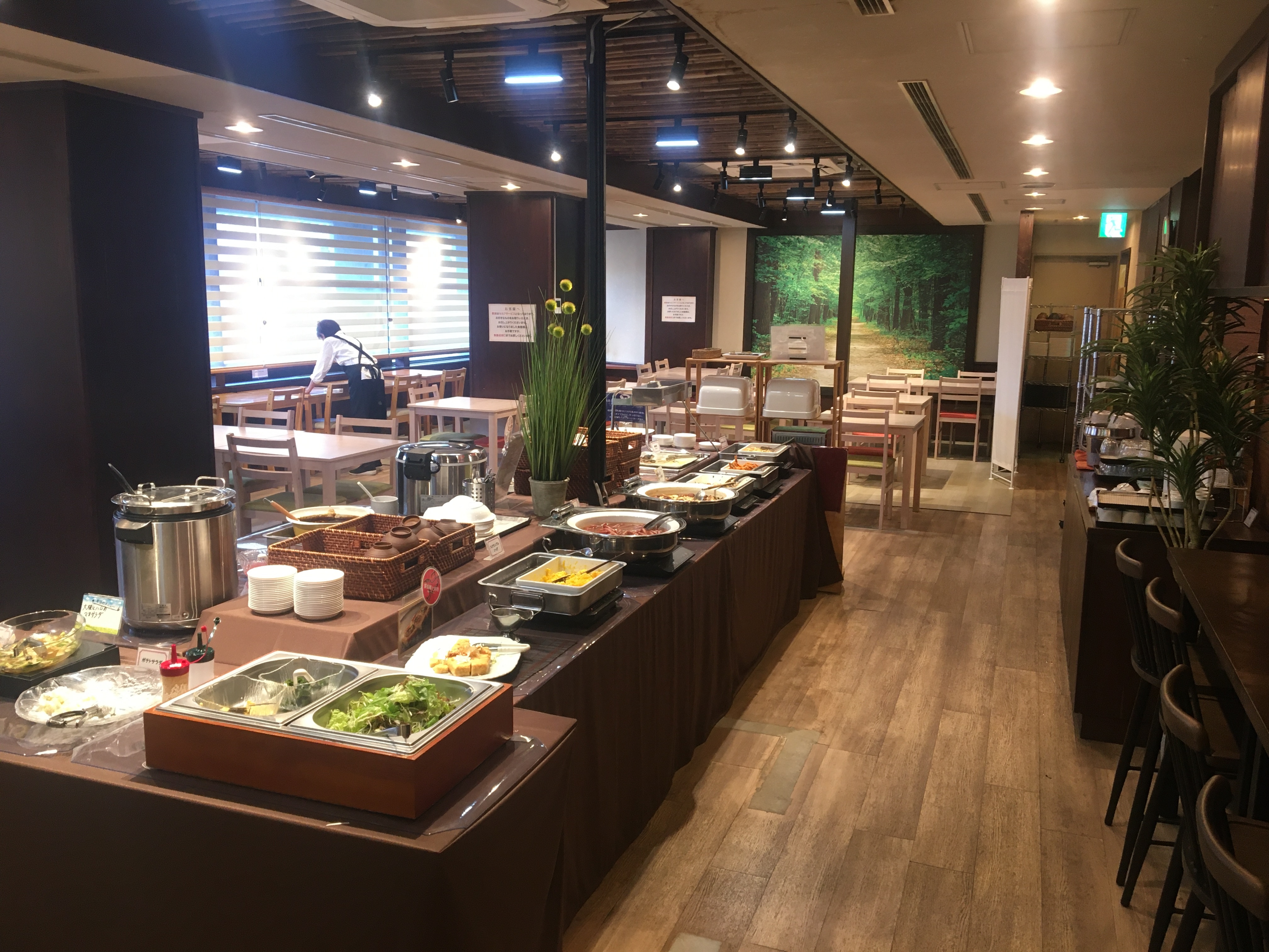 朝食会場