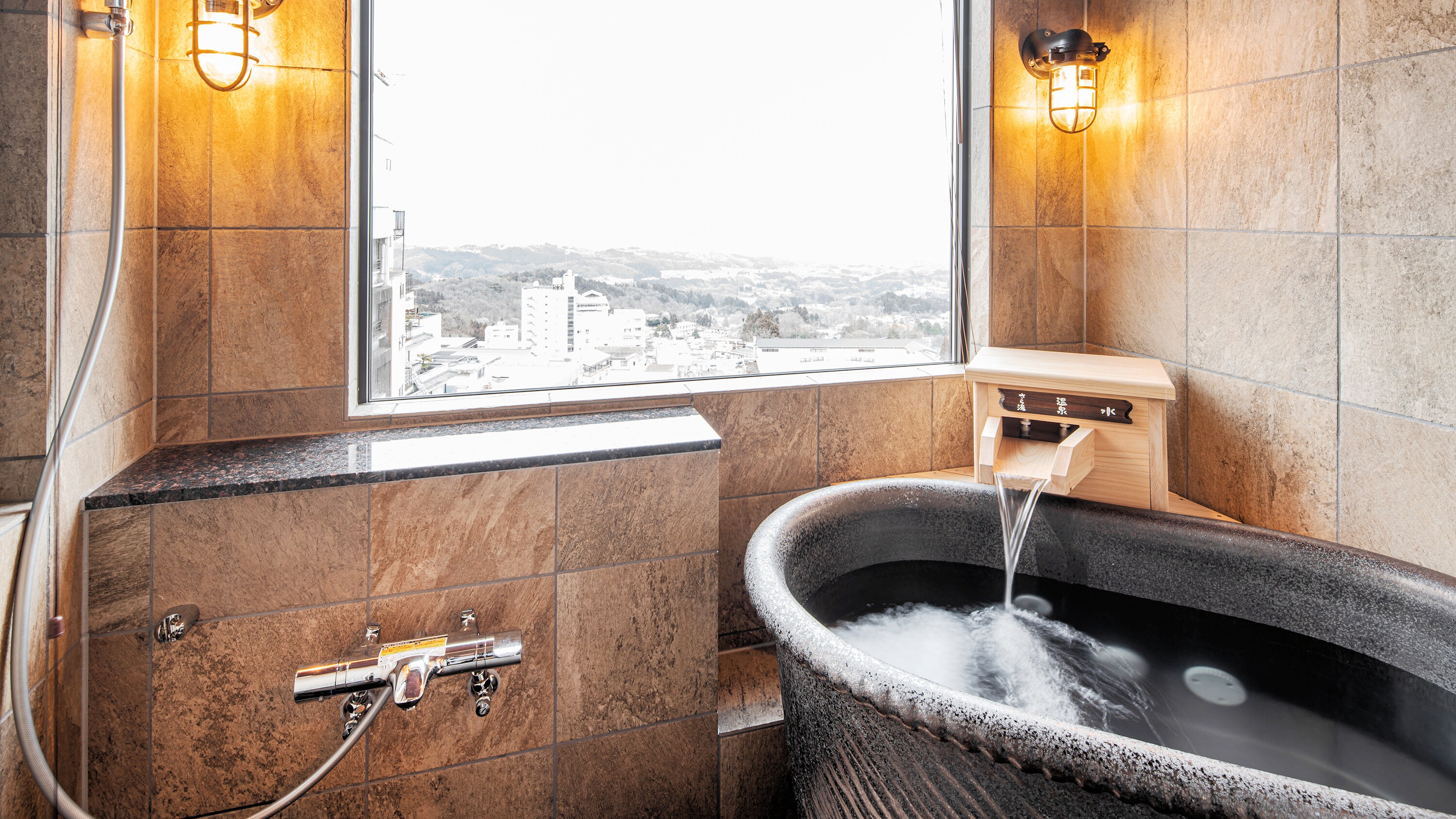 ■Phòng■Không hút thuốc [Phòng kiểu Nhật (705) với suối nước nóng quan sát tự do]