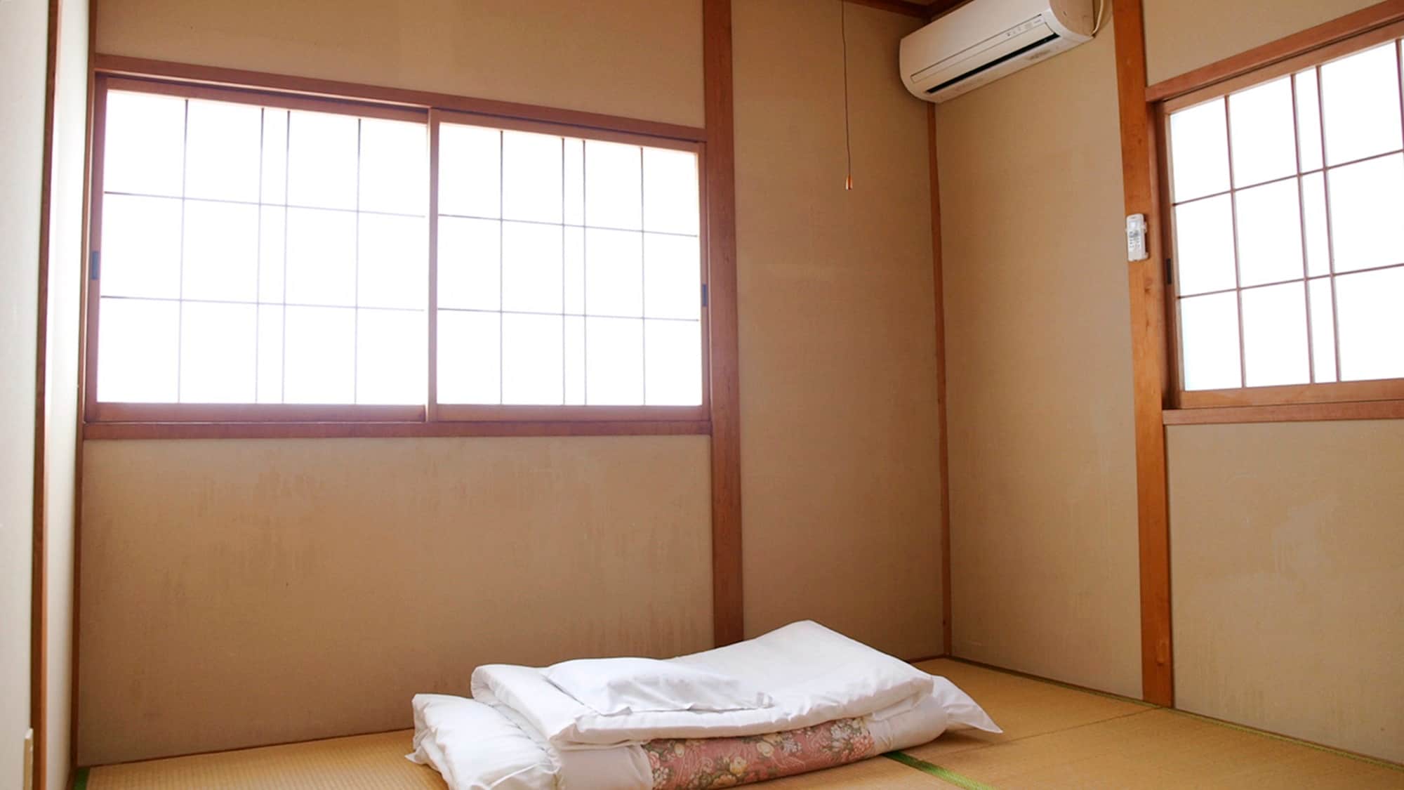 * [Example of guest room] Japanese-style room (equipped with WI-FI)