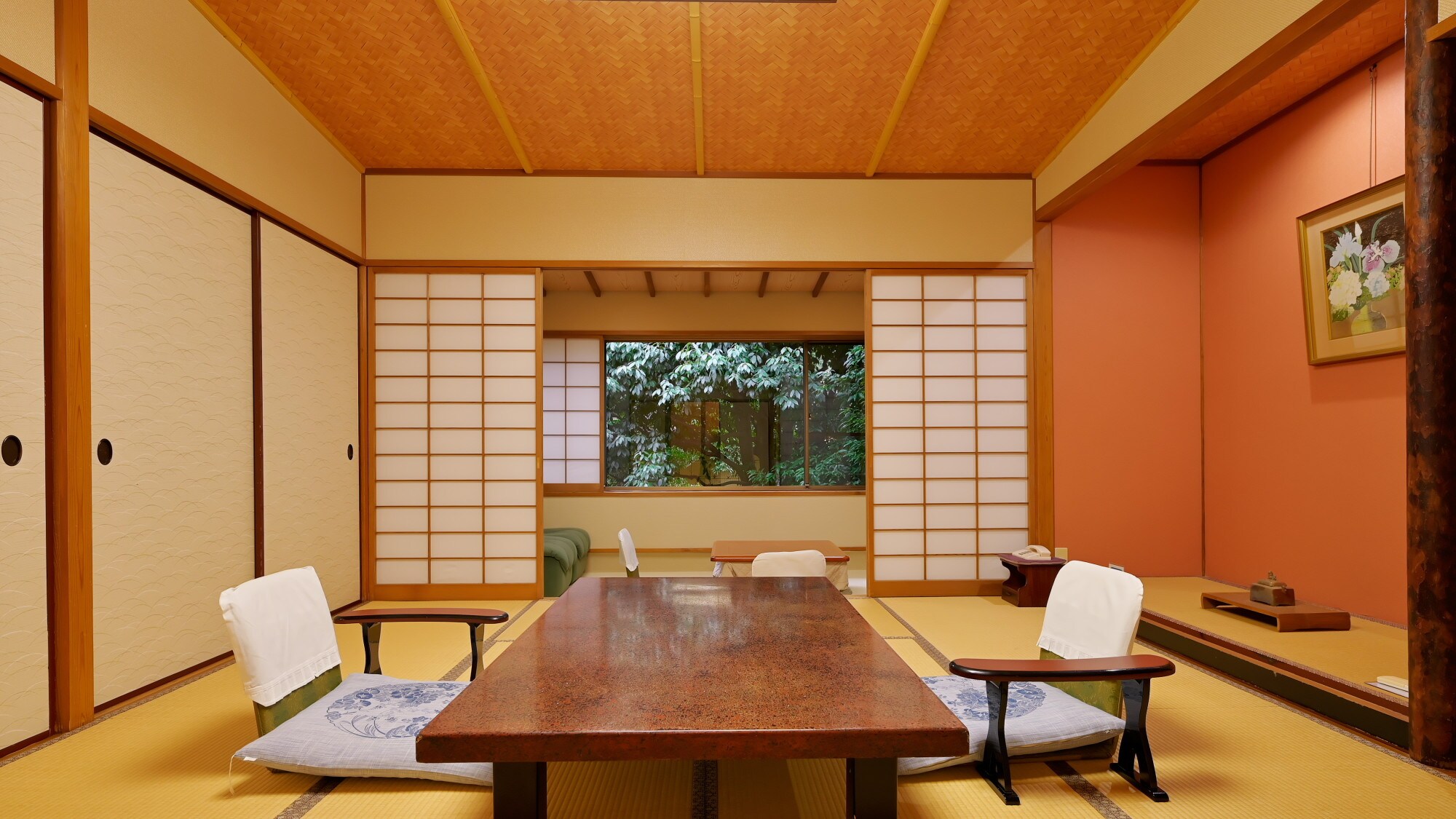 [Kamar Tamu/Katsura] Lantai 3/Kamar bergaya Jepang 8 tikar tatami + kamar sebelah 4 tikar tatami + 4 tikar tatami dengan kotatsu cekung