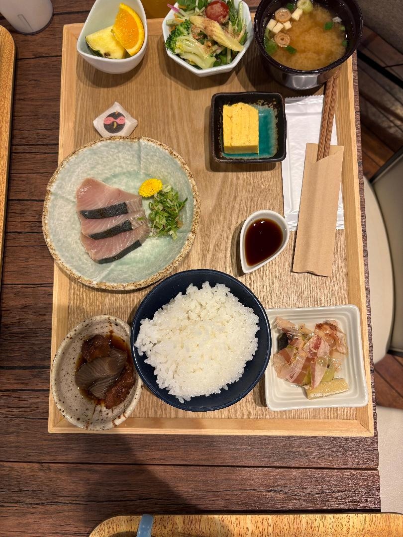 CEB9E301-608E-478C-988D-59BA303845E8.jpeg
