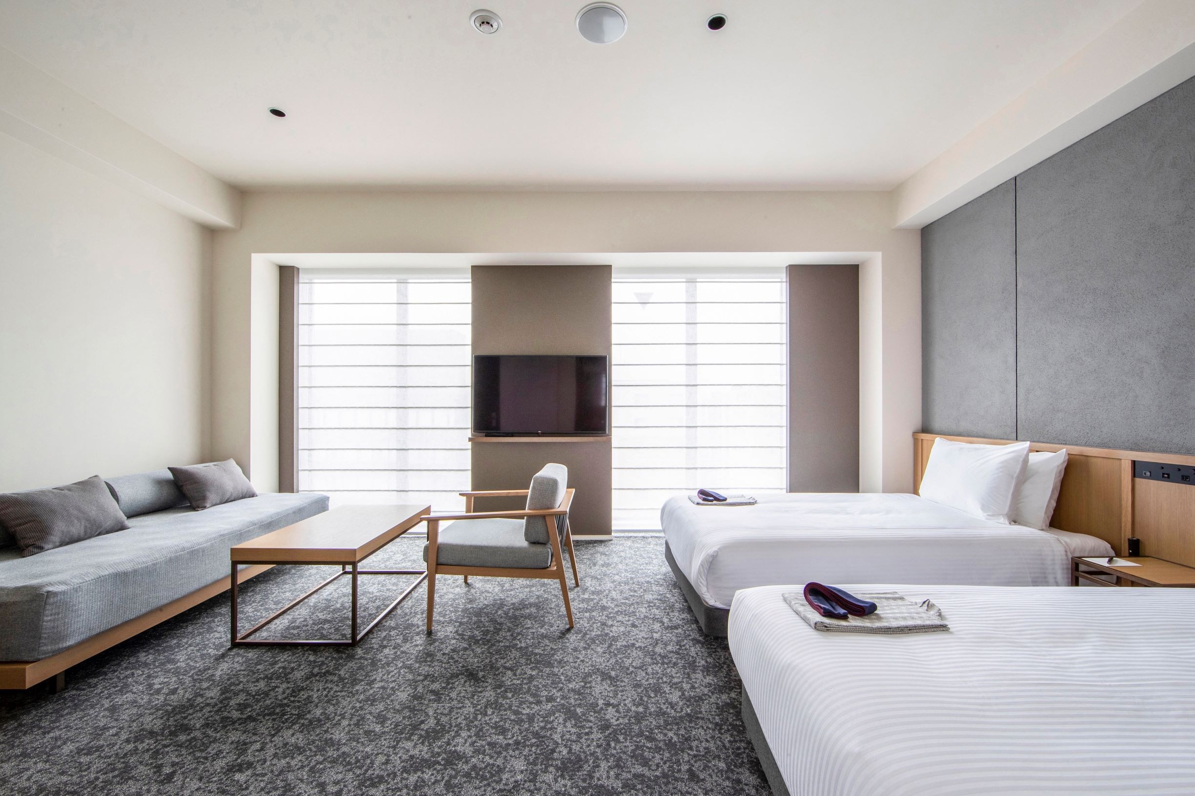 Oike Suite